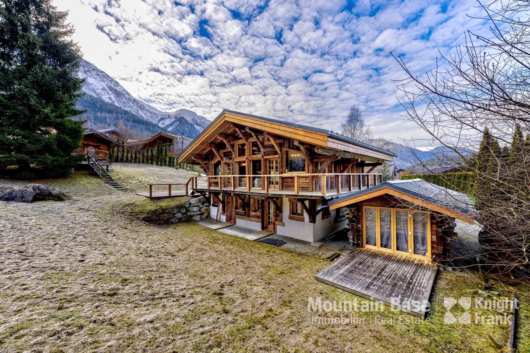 Photo of Newly renovated 4-bedroom chalet located next to the woods in the Bois Rond area of Taconnaz.