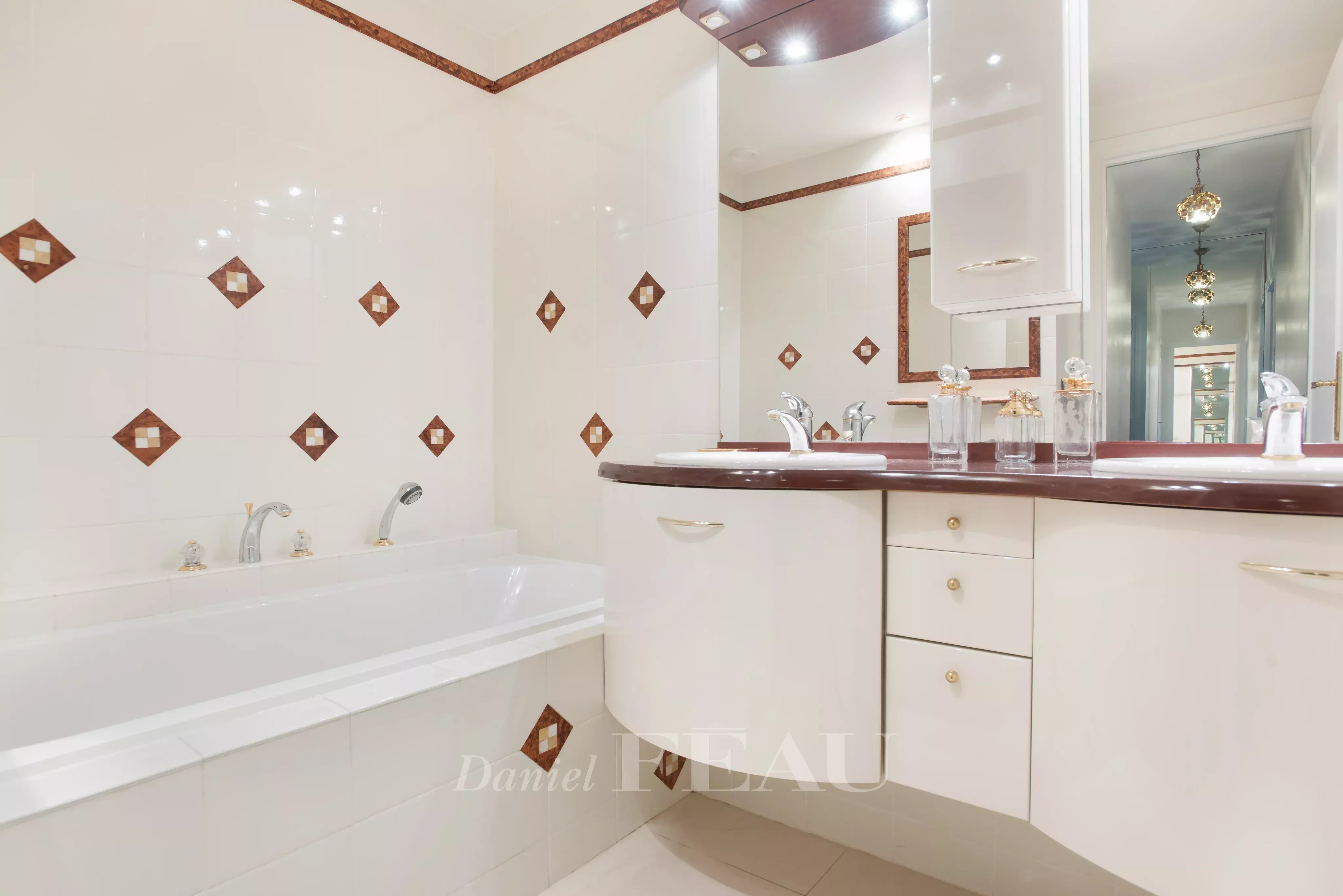 Location Appartement Neuilly-sur-Seine