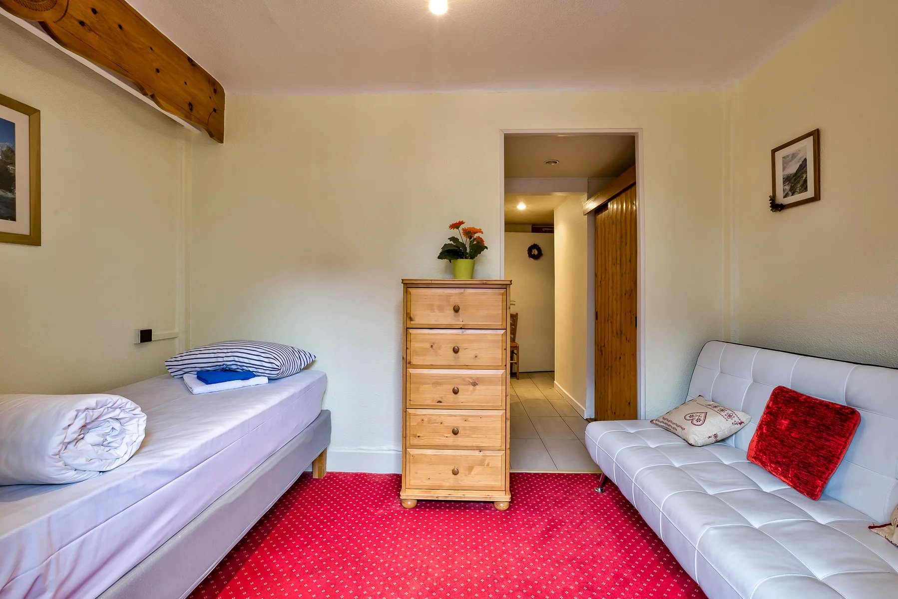 Photo of CHAMONIX - A large 9-bedroom chalet with great potential