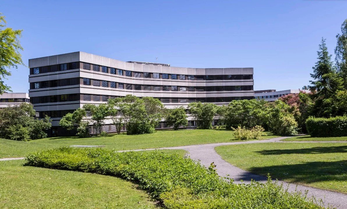 INVESTISSEMENT LOCATIF  FERNEY VOLTAIRE  Résidence Zenitude Swiss Apparthotels**** - 5.28% de rentabilité