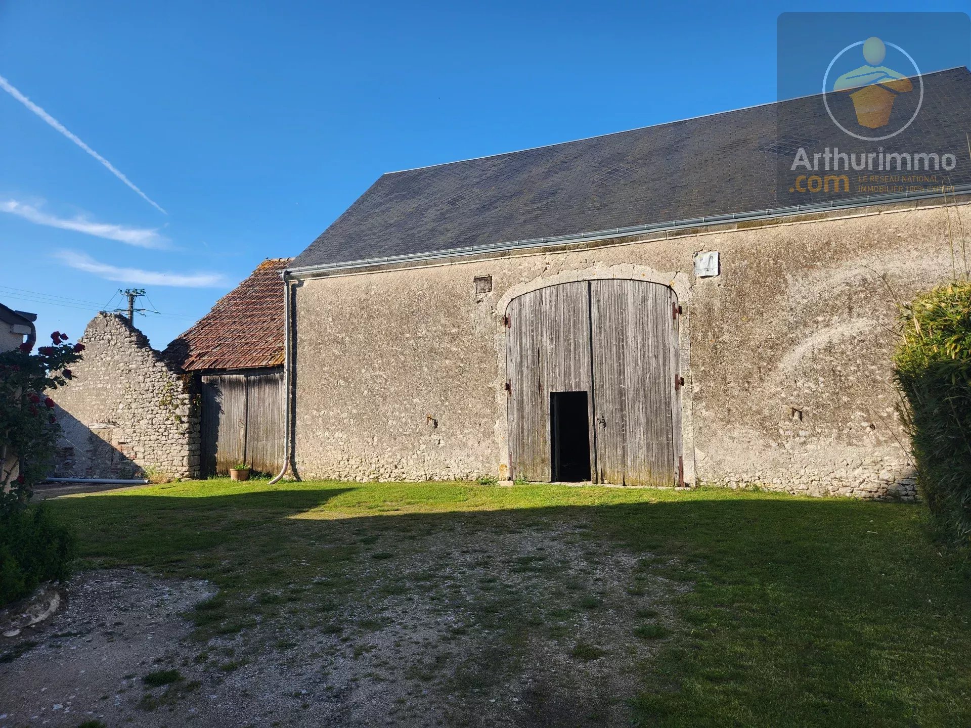 Belle longère de charme à Villorceau avec vaste grange et prestations de qualité — photo 19