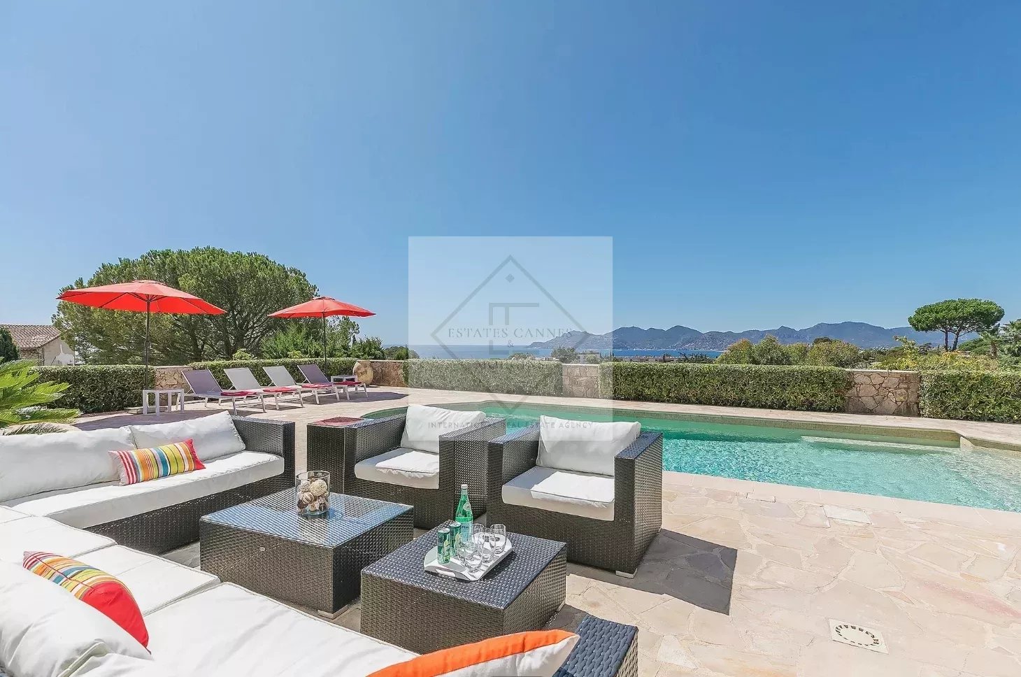 Villa de Luxe à Cannes avec Piscine Chauffée & Vue Mer — photo 25