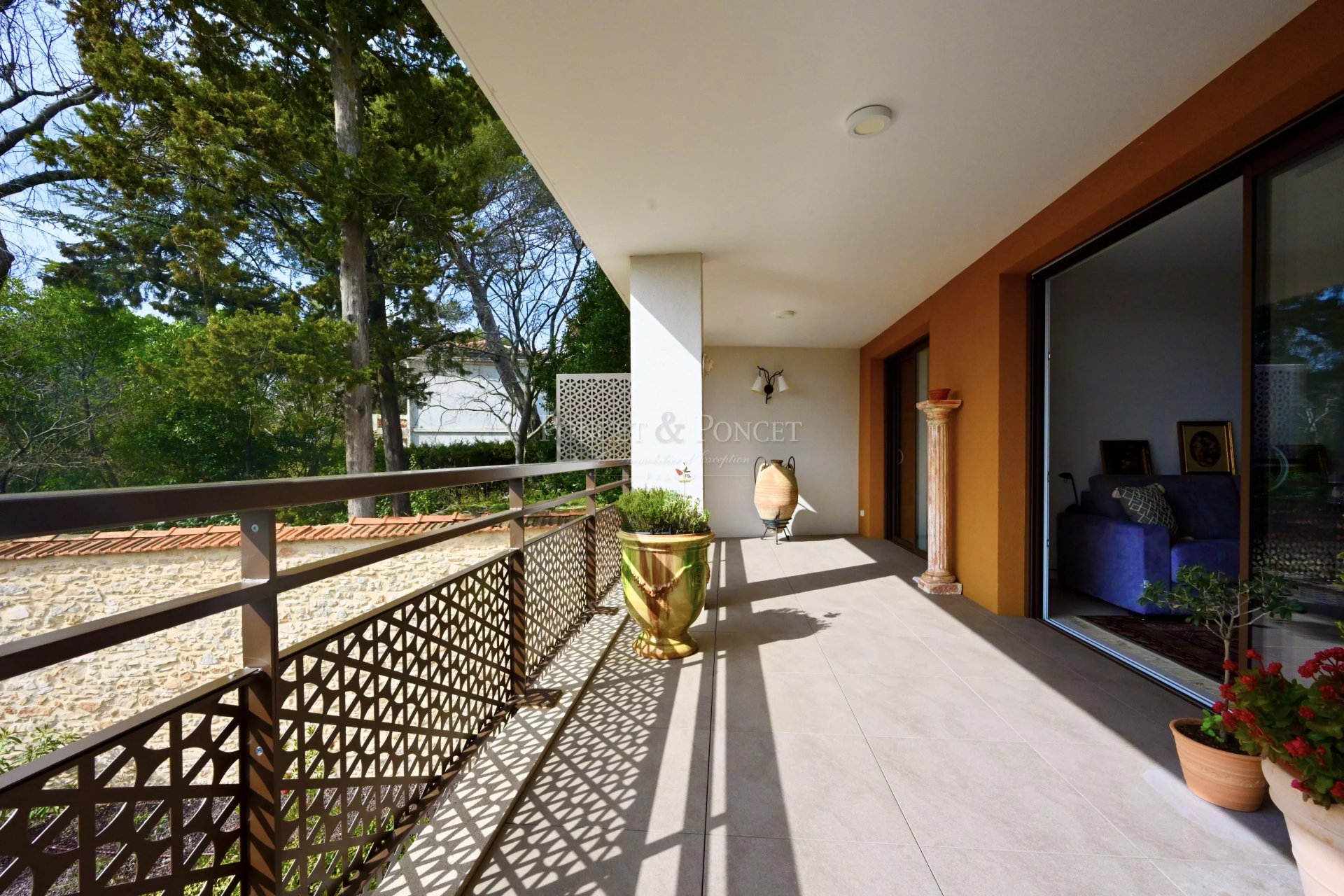 Single family home