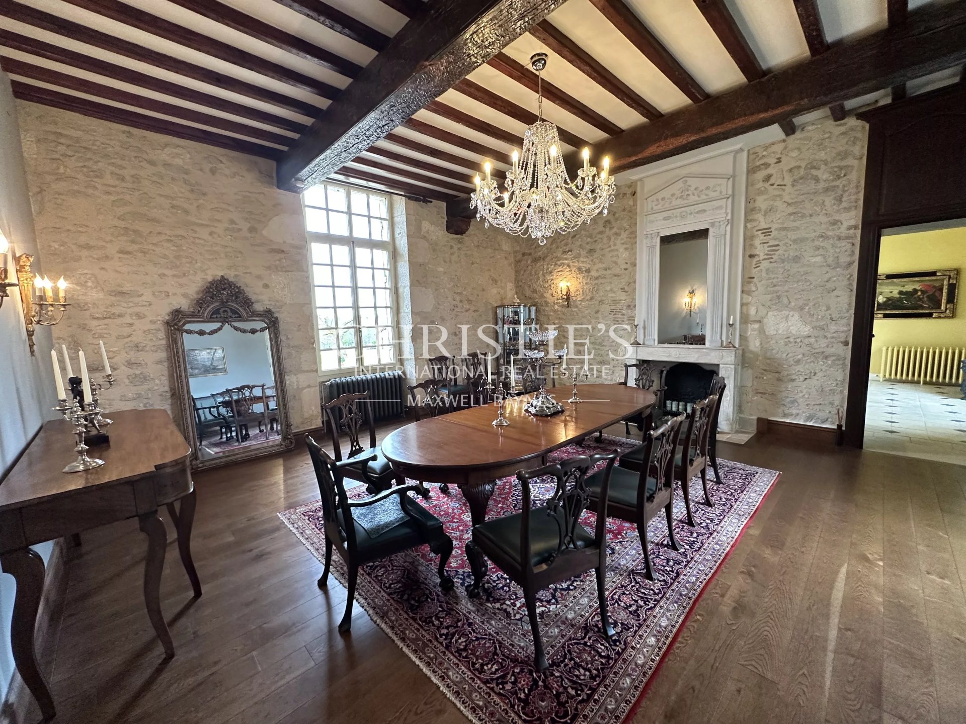 8 Bedroom Vineyard's Image 25