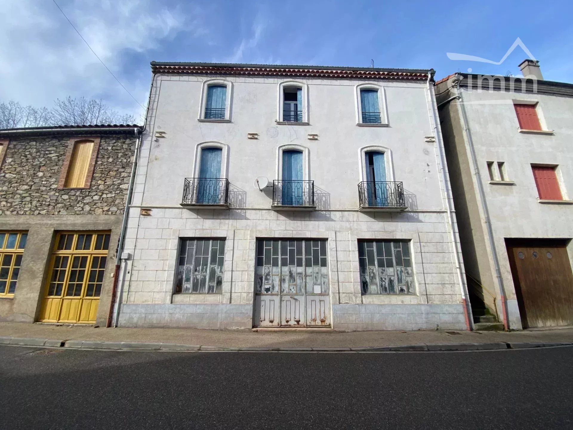 Agence immobilière de 
