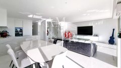EXCLUSIVE - CANNES BASSE CALIFORNIE - CHARMING 3-ROOM APARTMENT - PANORAMIC SEA VIEW - TOP FLOOR — photo 6 of 7