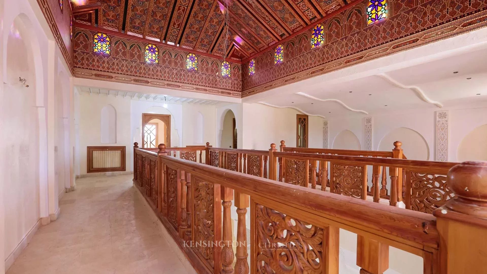 10 Bedroom Villa/Townhouse's Image 24