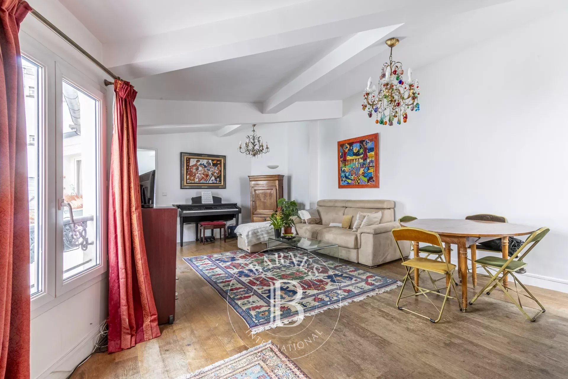 Paris 7 - Rue Vavin - upper floor - 2 bedrooms