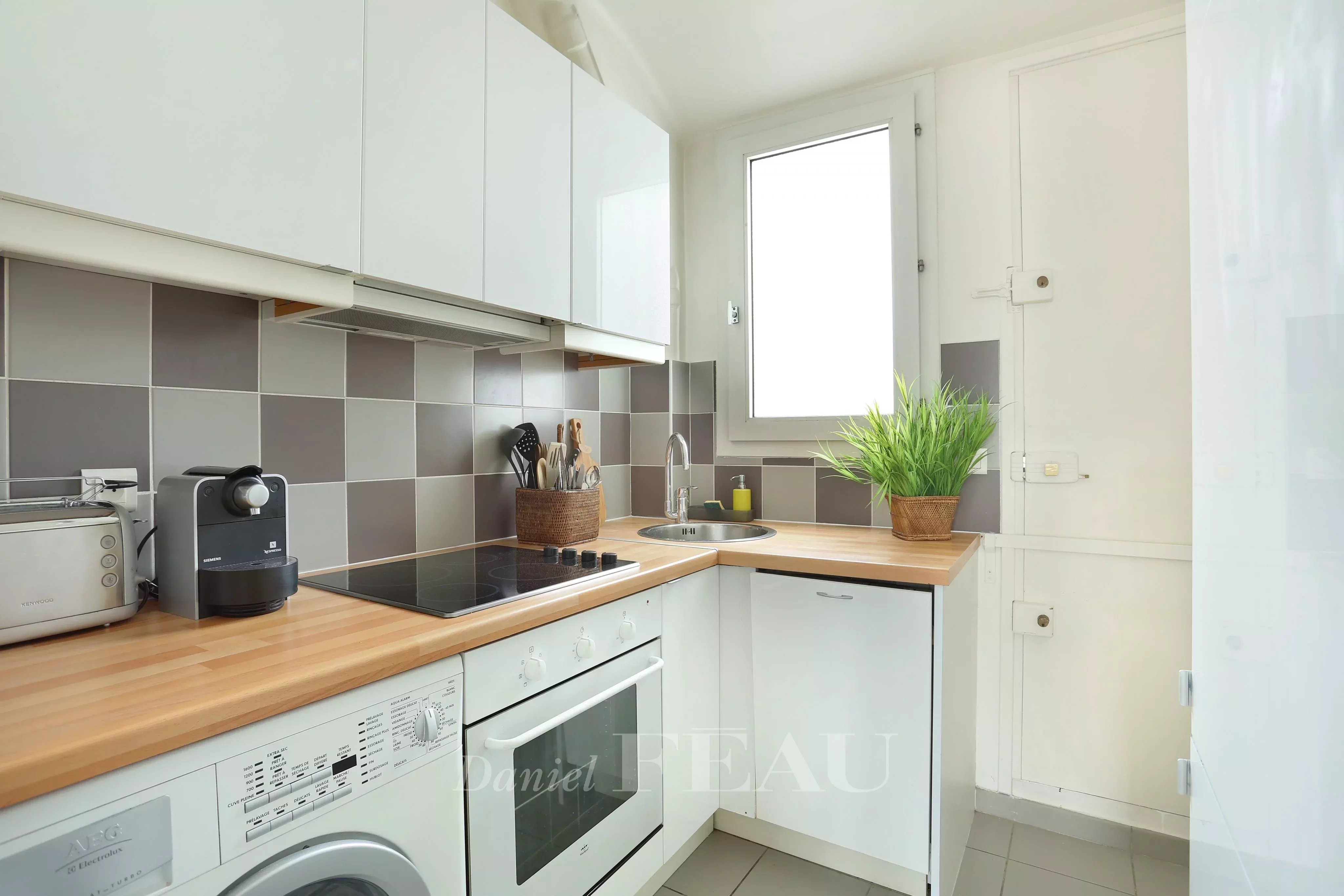 Rental Apartment Paris 16th