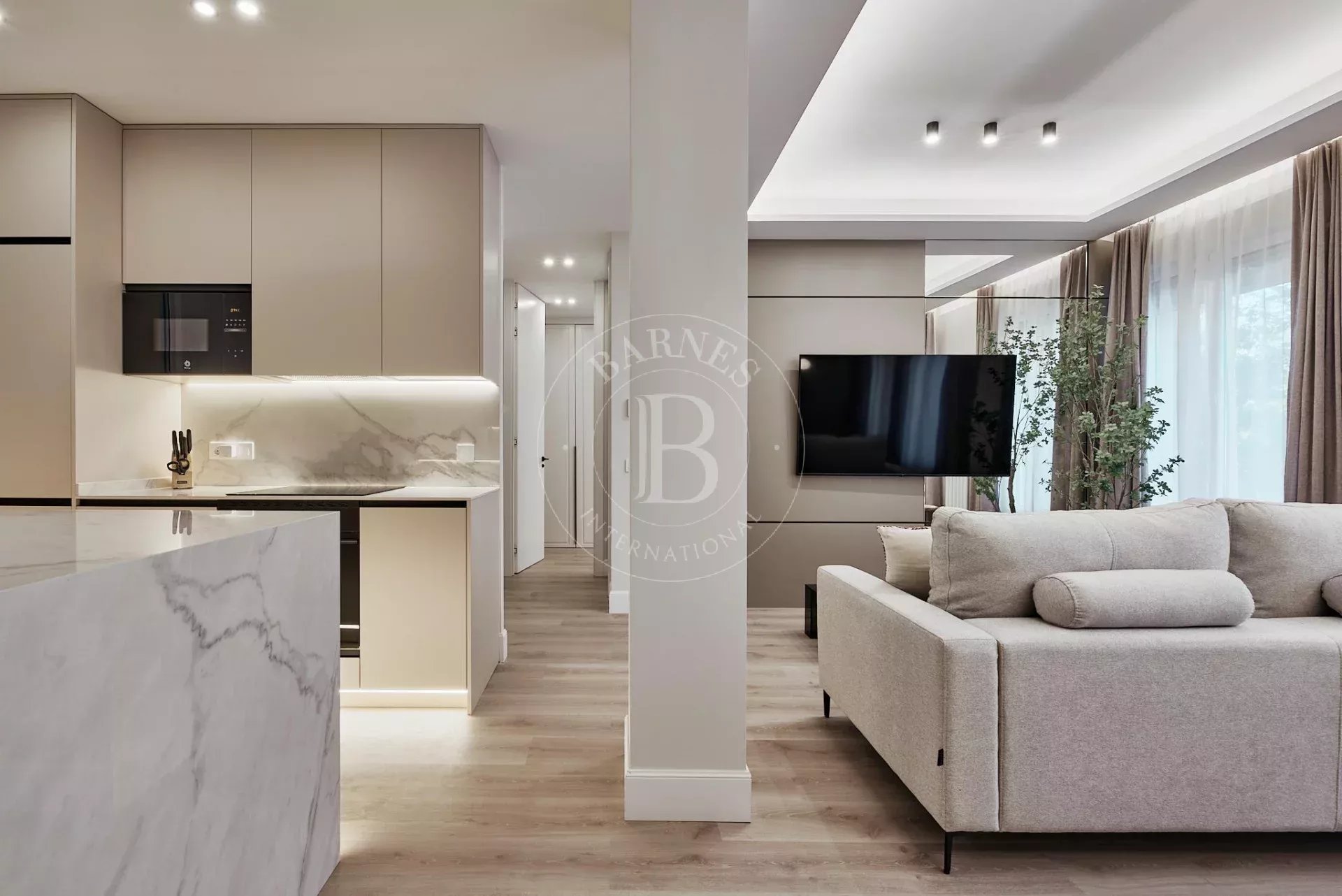 Daire Madrid - picture 4