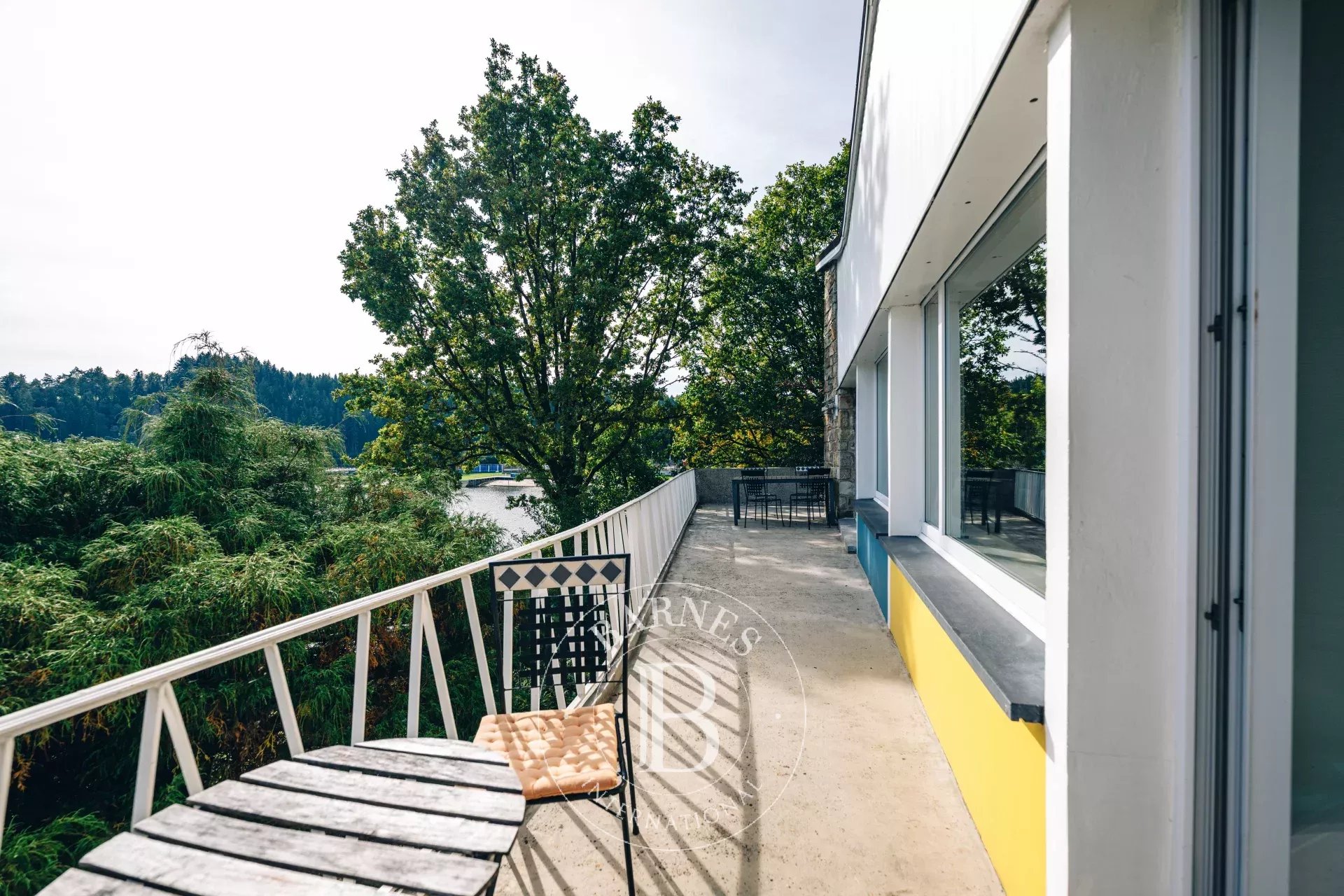 Jolie maison de caractère avec vue unique sur le lac de Robertville