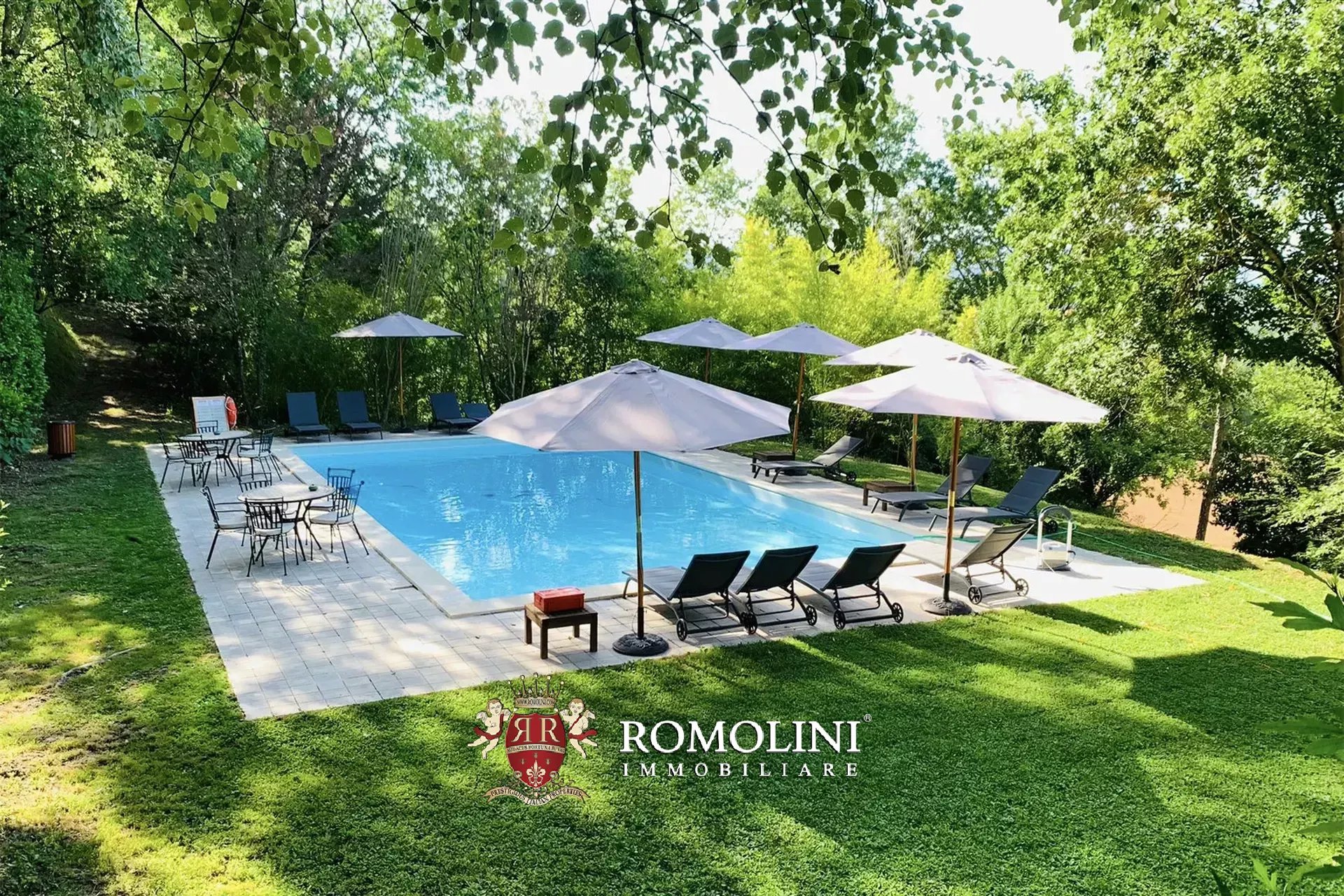15 Bedroom Villa/Townhouse's Image 29