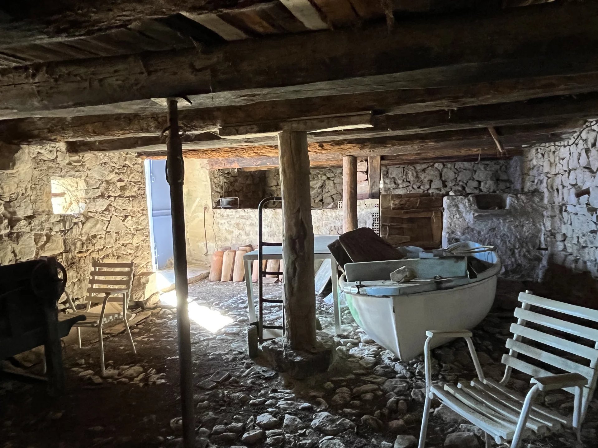 Old stone farmhouse with 3 apartments - Saint-Paul en forêt Old stone farmhouse with 3 apartments - Saint-Paul en forêt