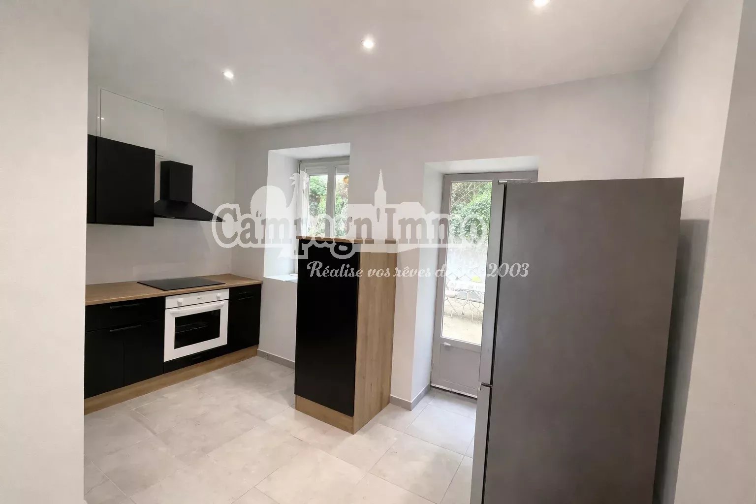 Agence immobilière de 