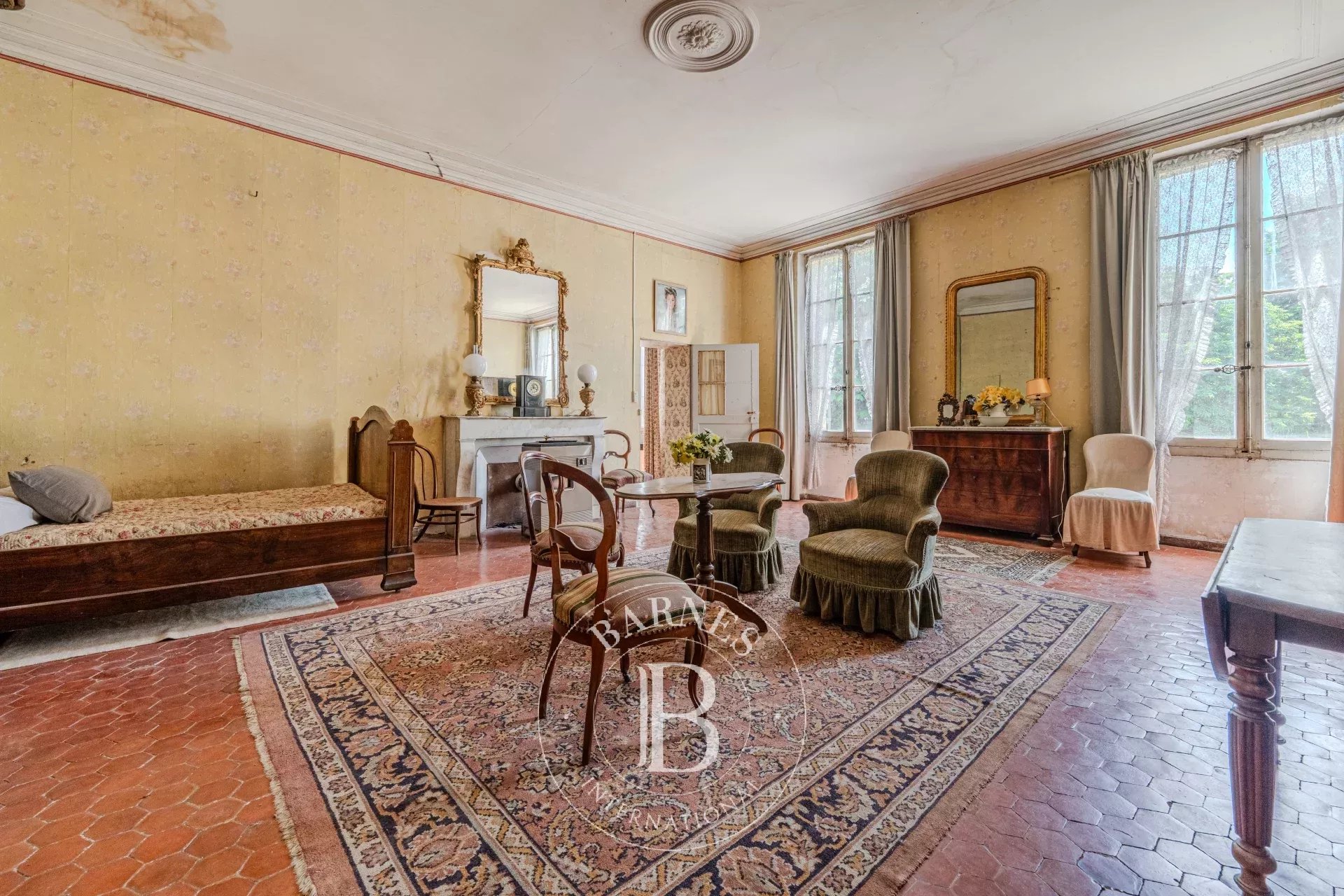 PROVENCE - LUBERON - 17th-Century Provençal Bastide to Renovate – 800sqm- 3 ha - picture 14