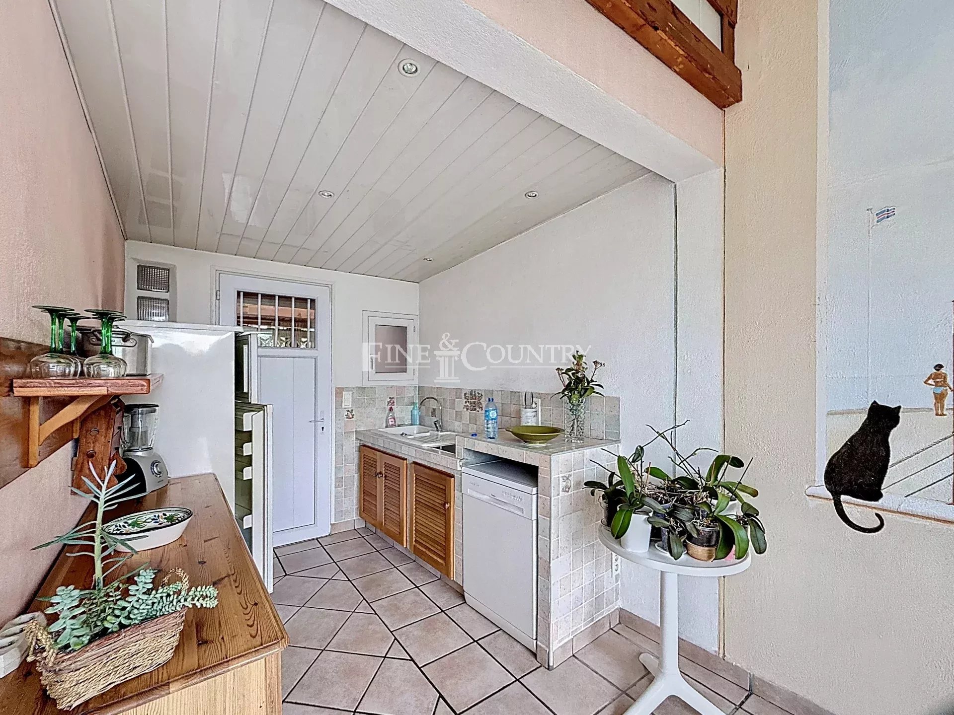 Photo of Charming House town For Sale - Cannes Petit Juas