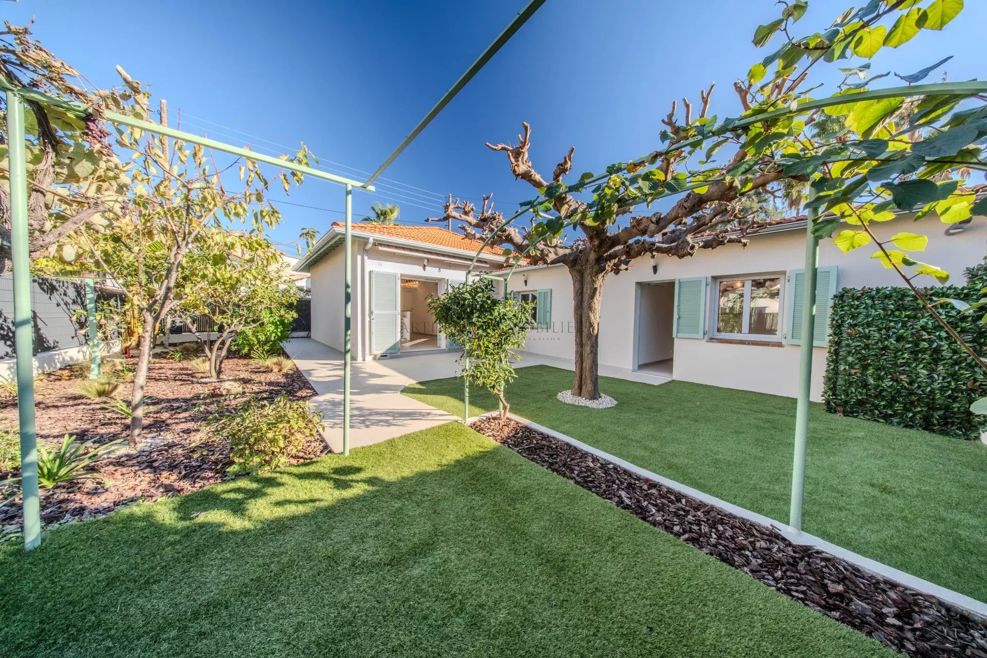 Agence immobilière de 