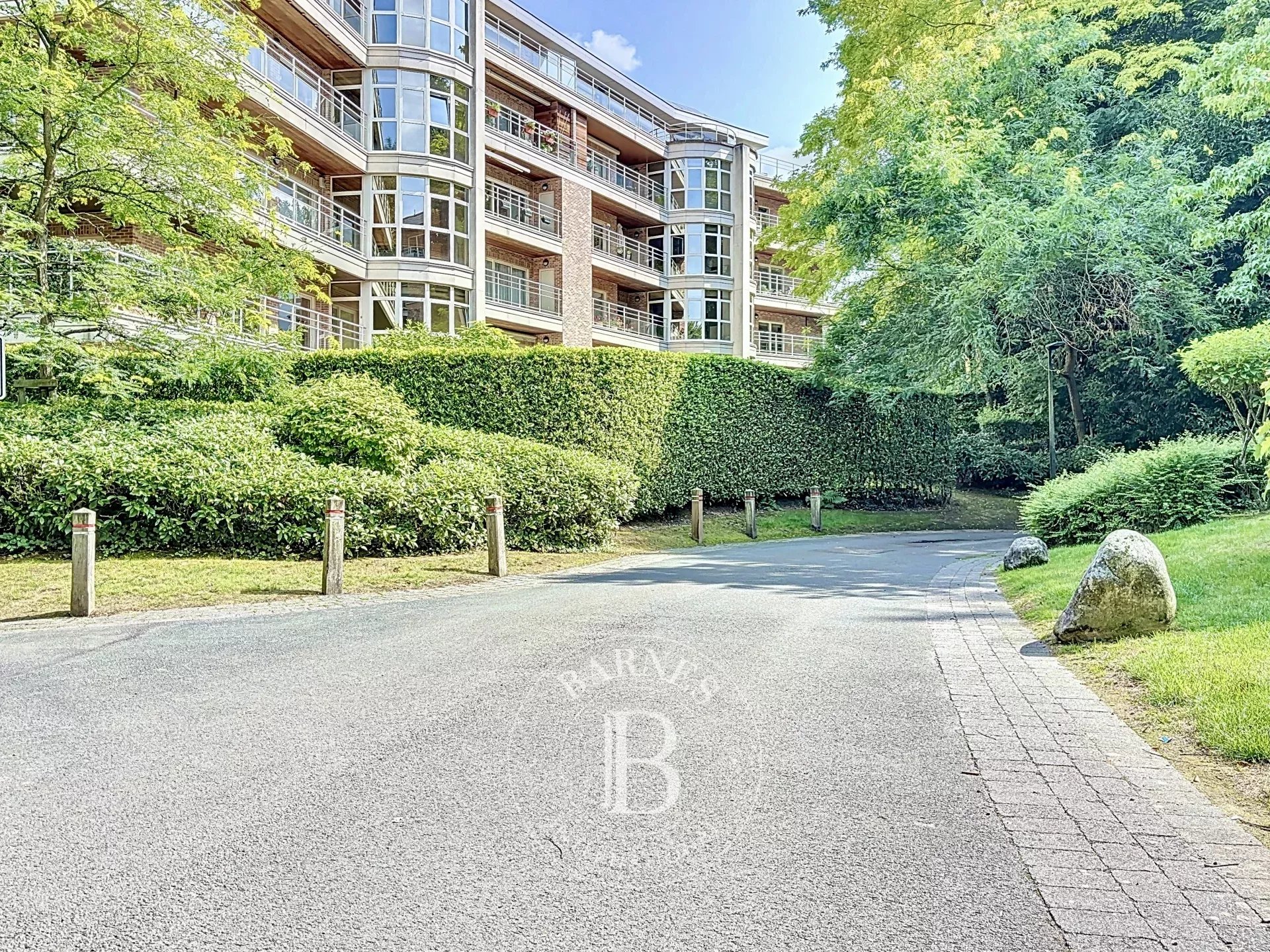 Roosevelt - Apartment 3 bedrooms, 2 bathrooms, terrace, garage