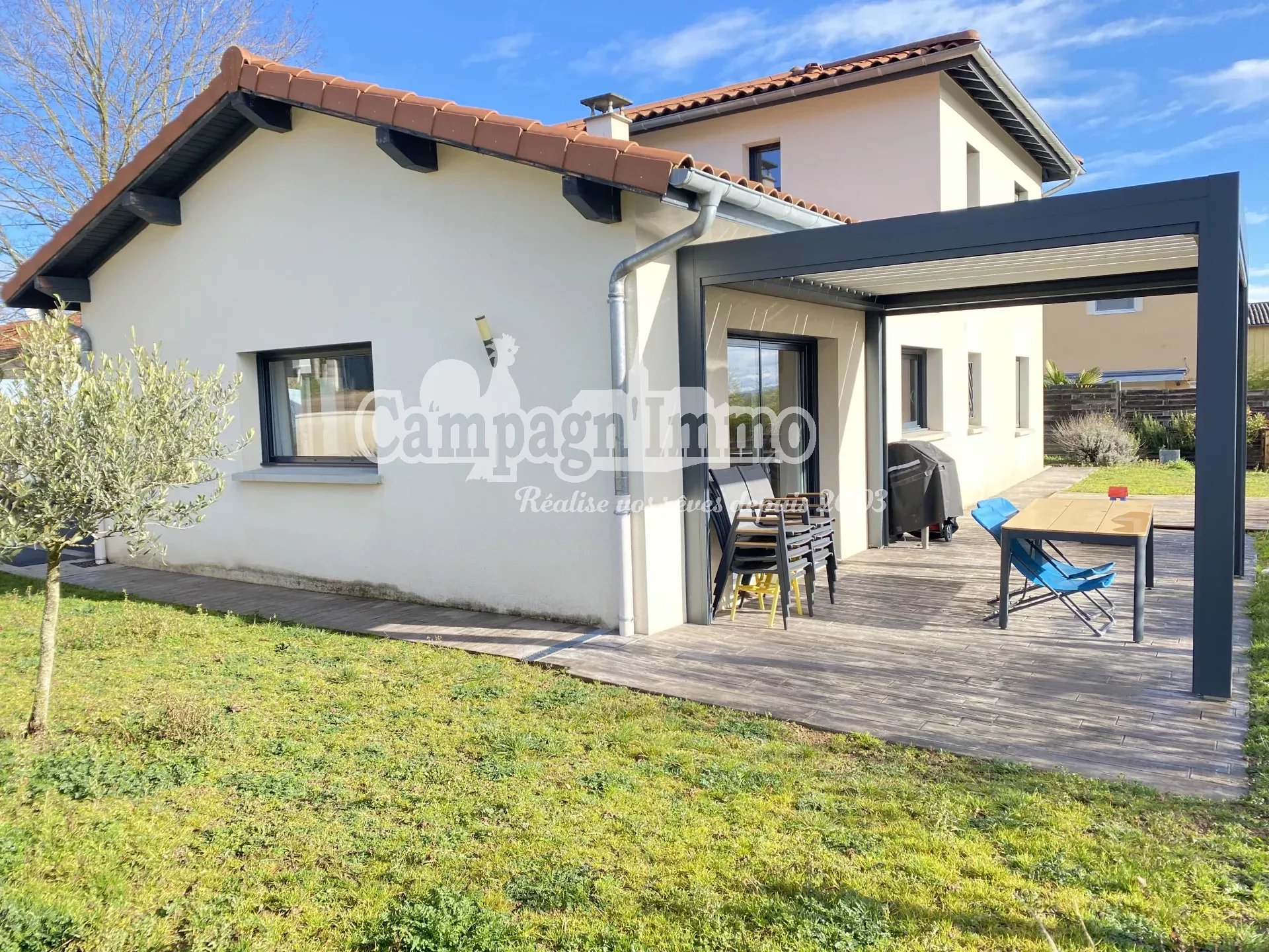 Agence immobilière de 