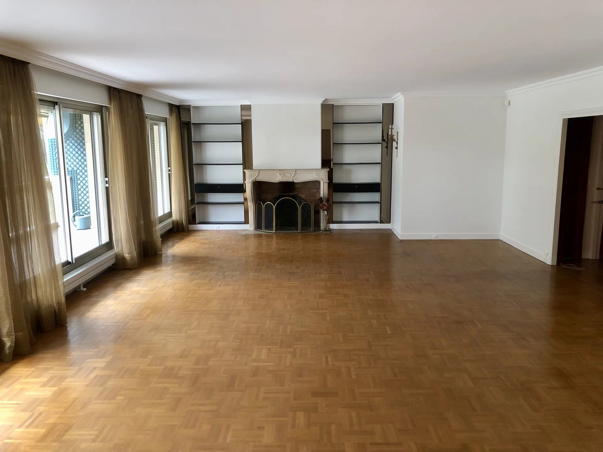 94130/Nogent sur Marne: vaste appartement familial avec terrasse