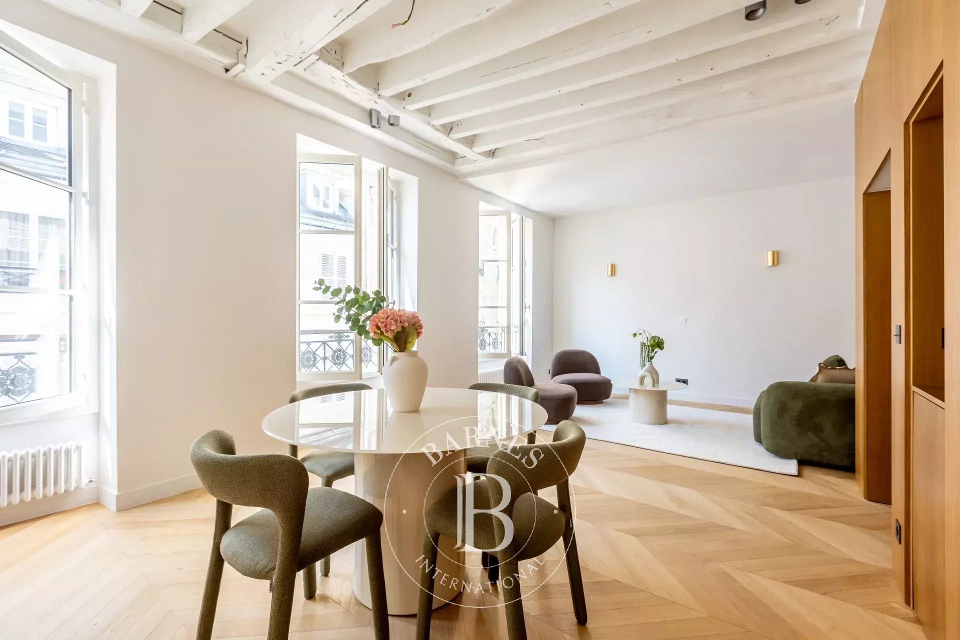 Apartment Paris 75007  -  ref 86837208 (picture 2)