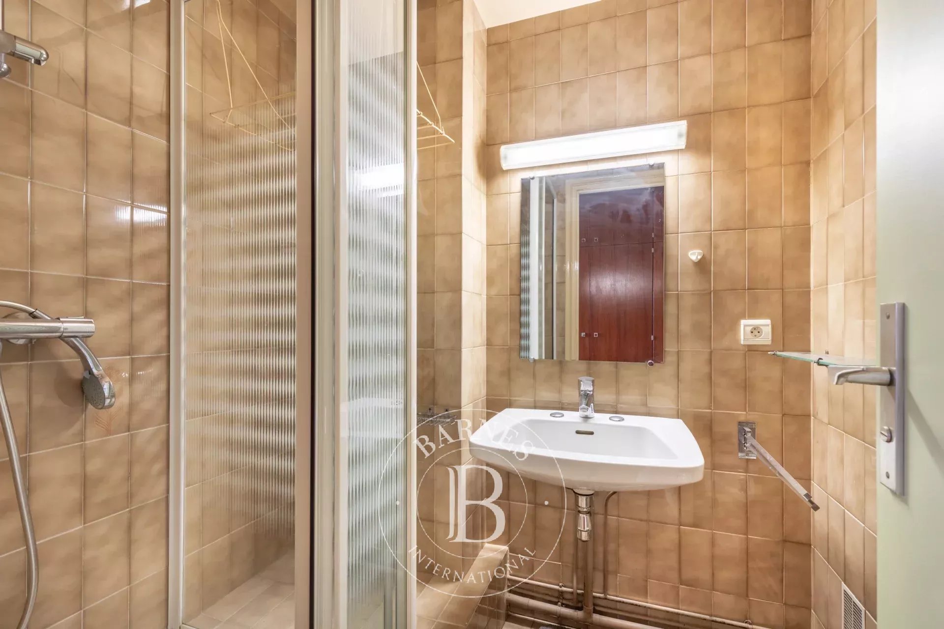 Daire Paris 7ème - picture 12