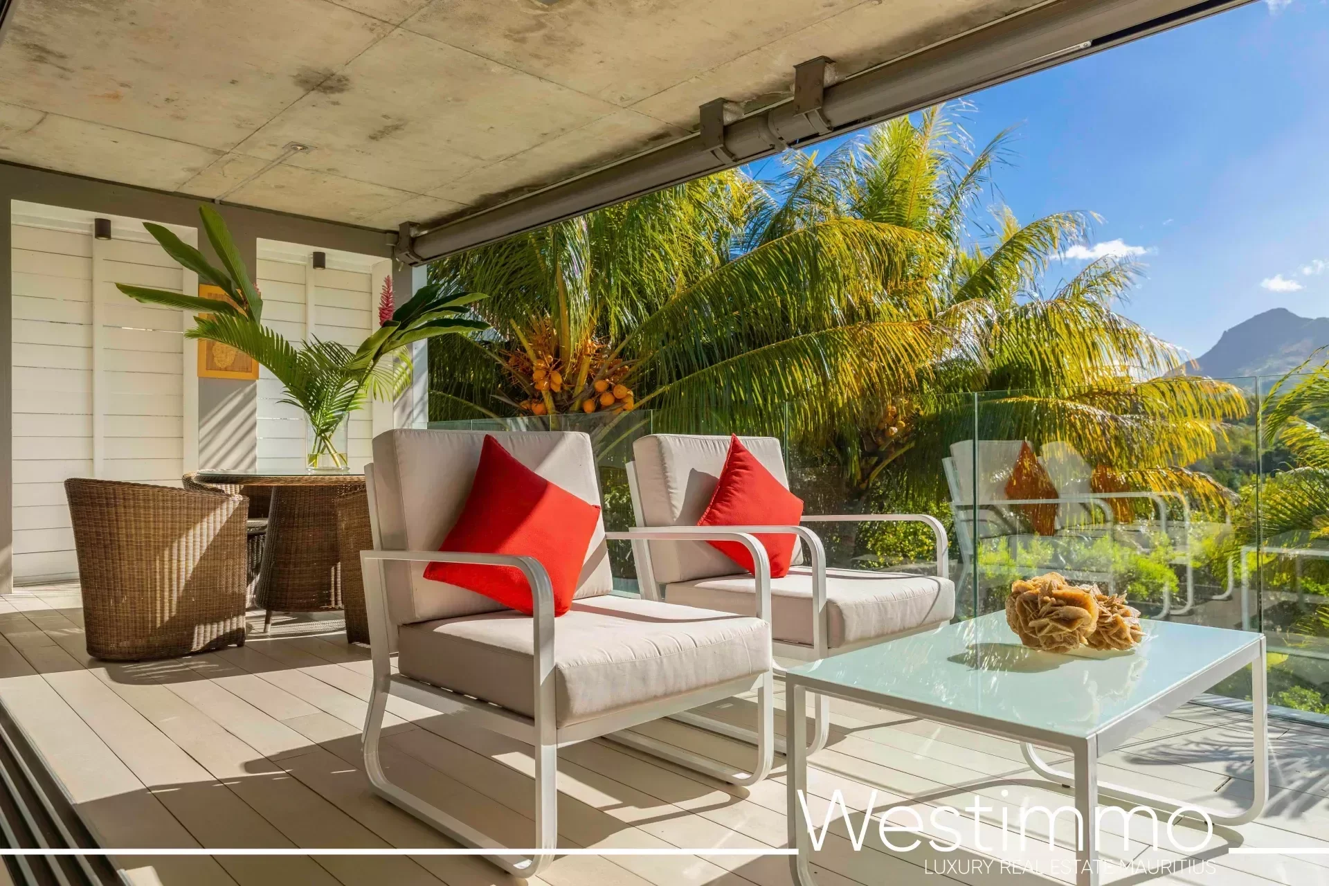 TAMARIN - Modern apartment on a unique location - photo 5