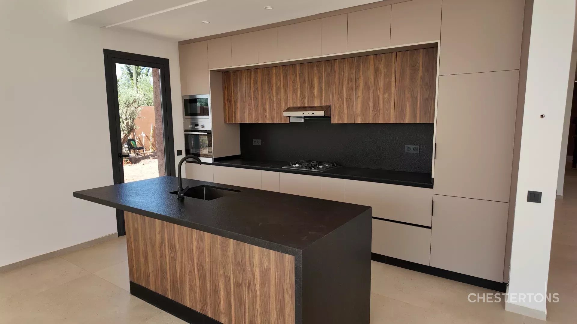 Image of Villa - 4 Bedrooms for Sale in Marrakech-Ménara-Marrakech-Morocco, Image 5