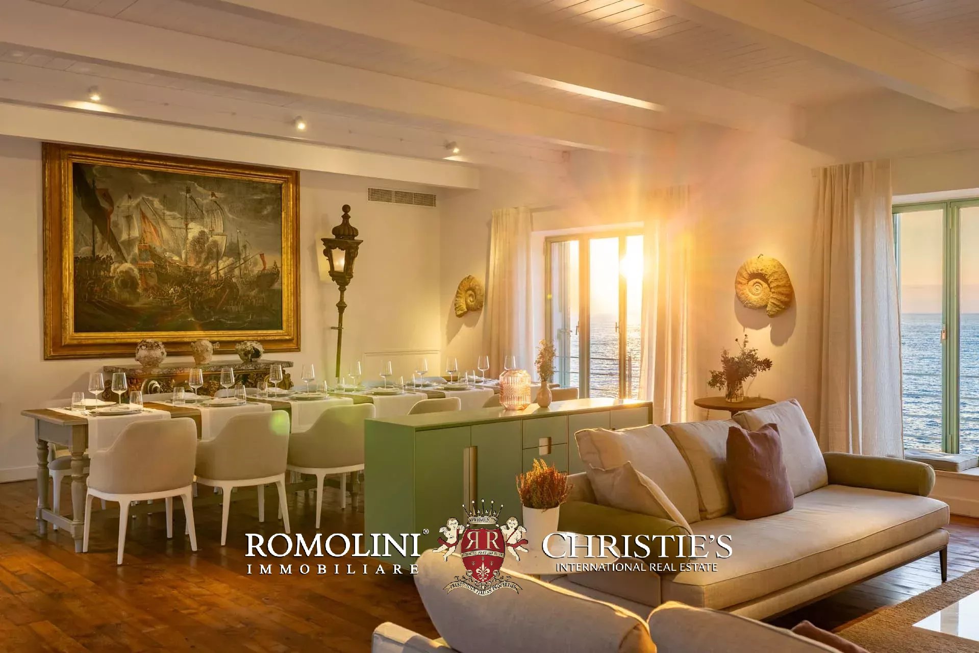 8 Bedroom Villa/Townhouse's Image 75