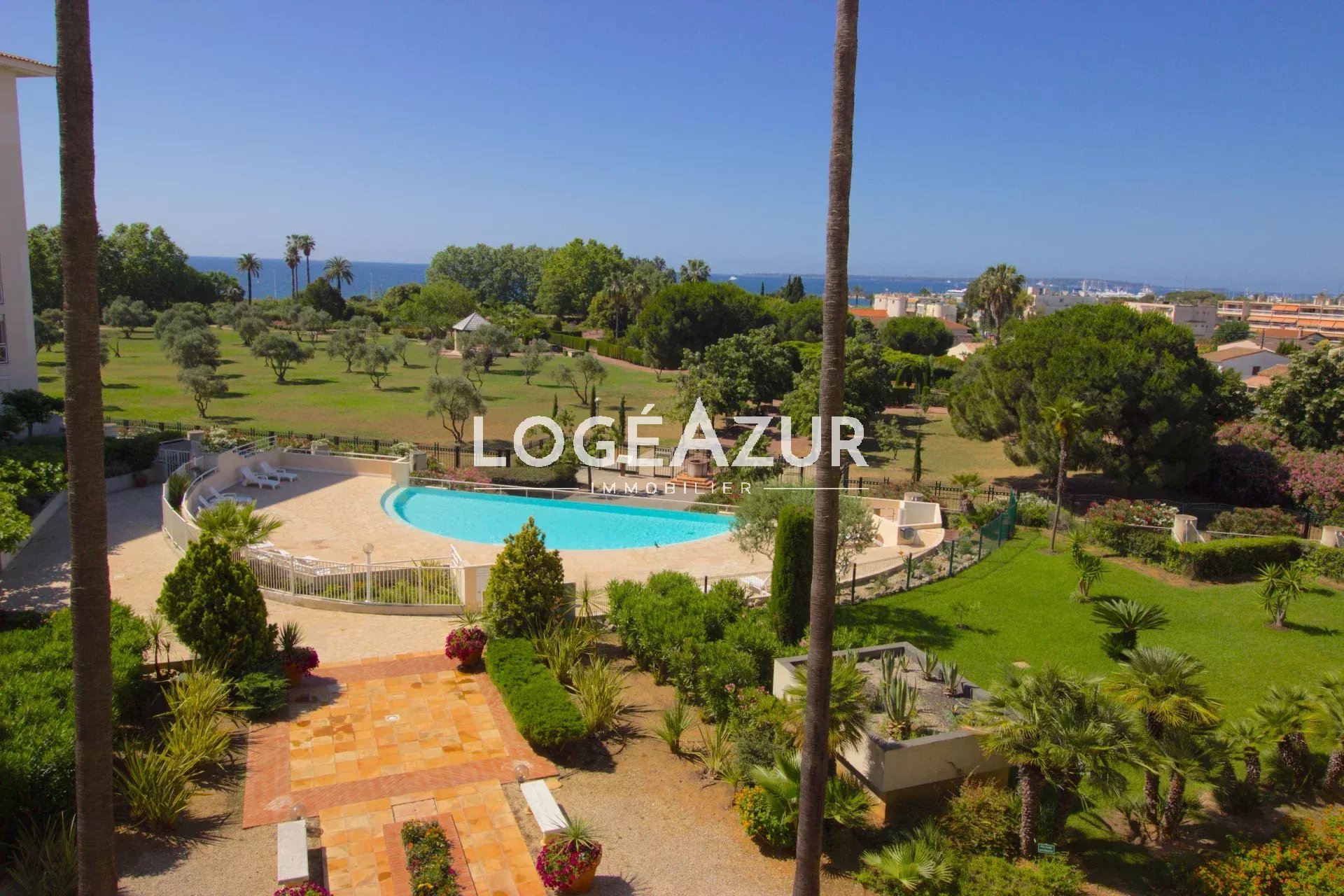 Location Appartement Antibes