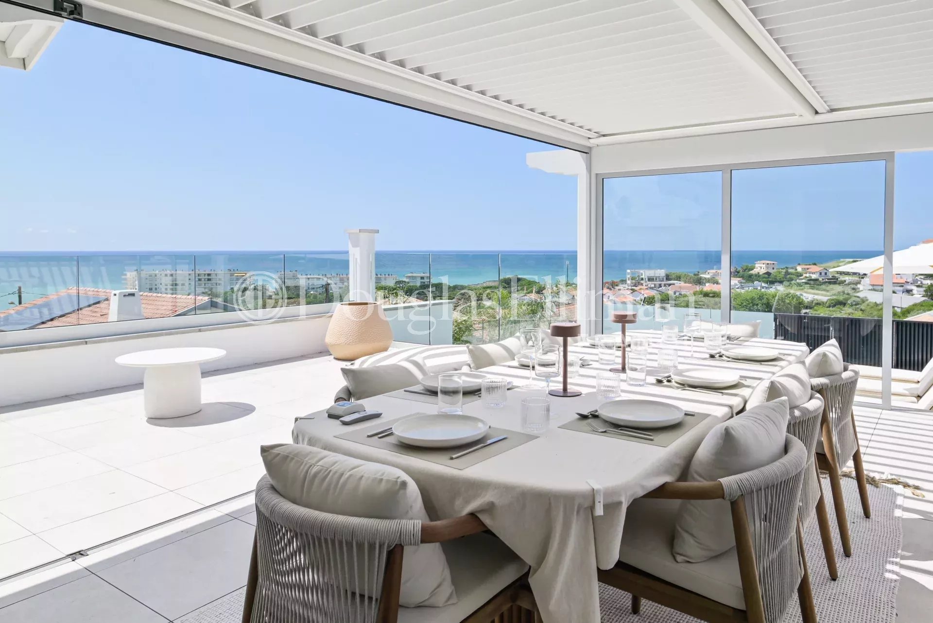 BIARRITZ – Villa with ocean views and exceptional features - Picture n°3