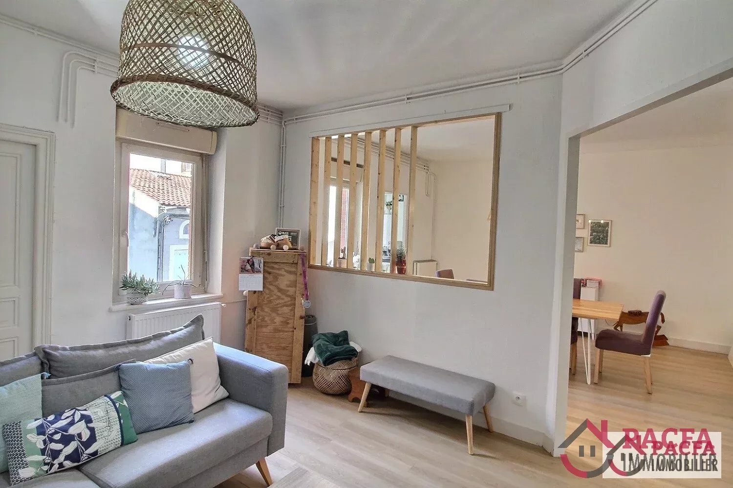 Agence immobilière de 