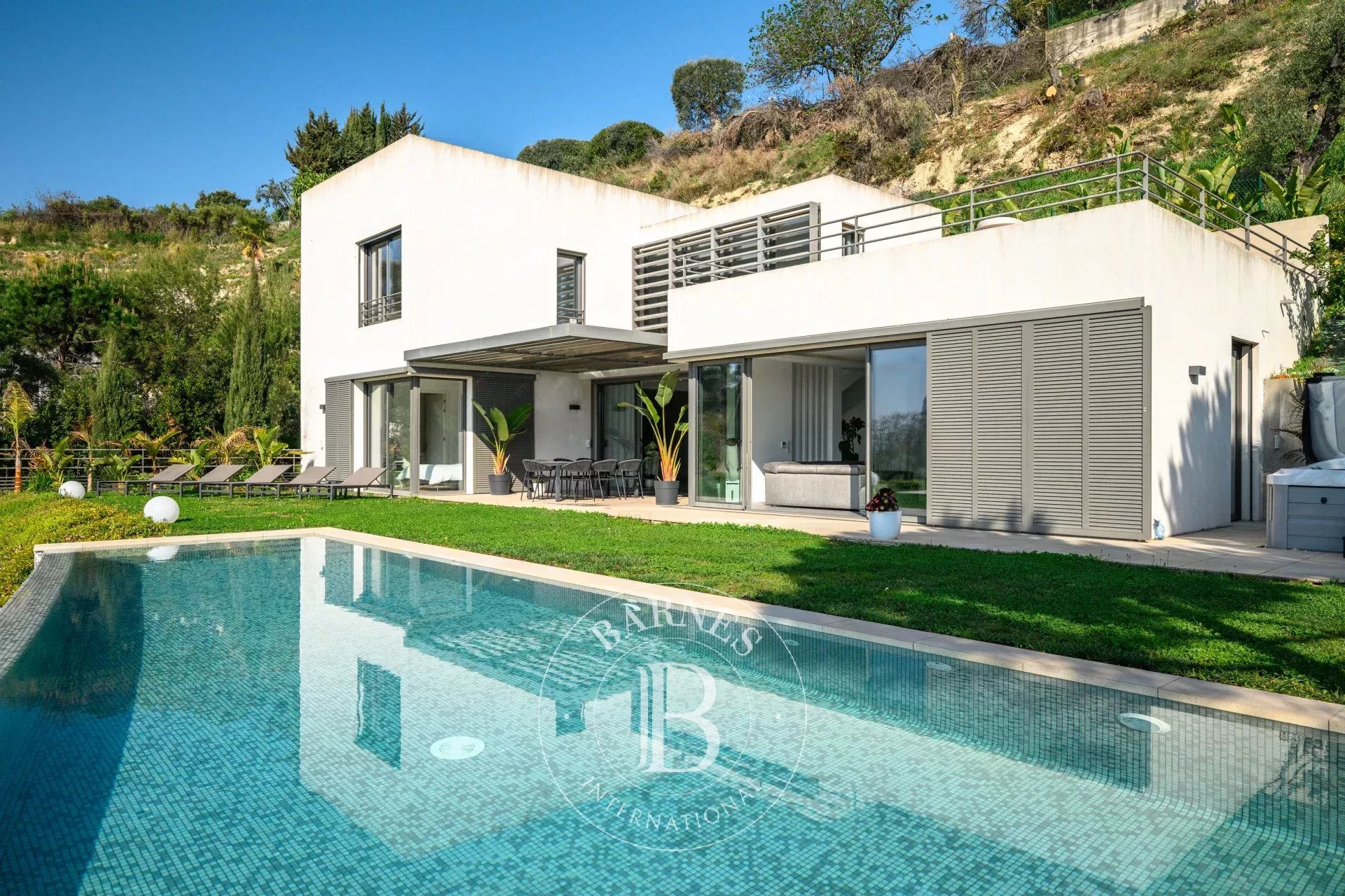 NICE GAIRAUT – VILLA CONTEMPORAINE VUE MER PANORAMIQUE - picture 17