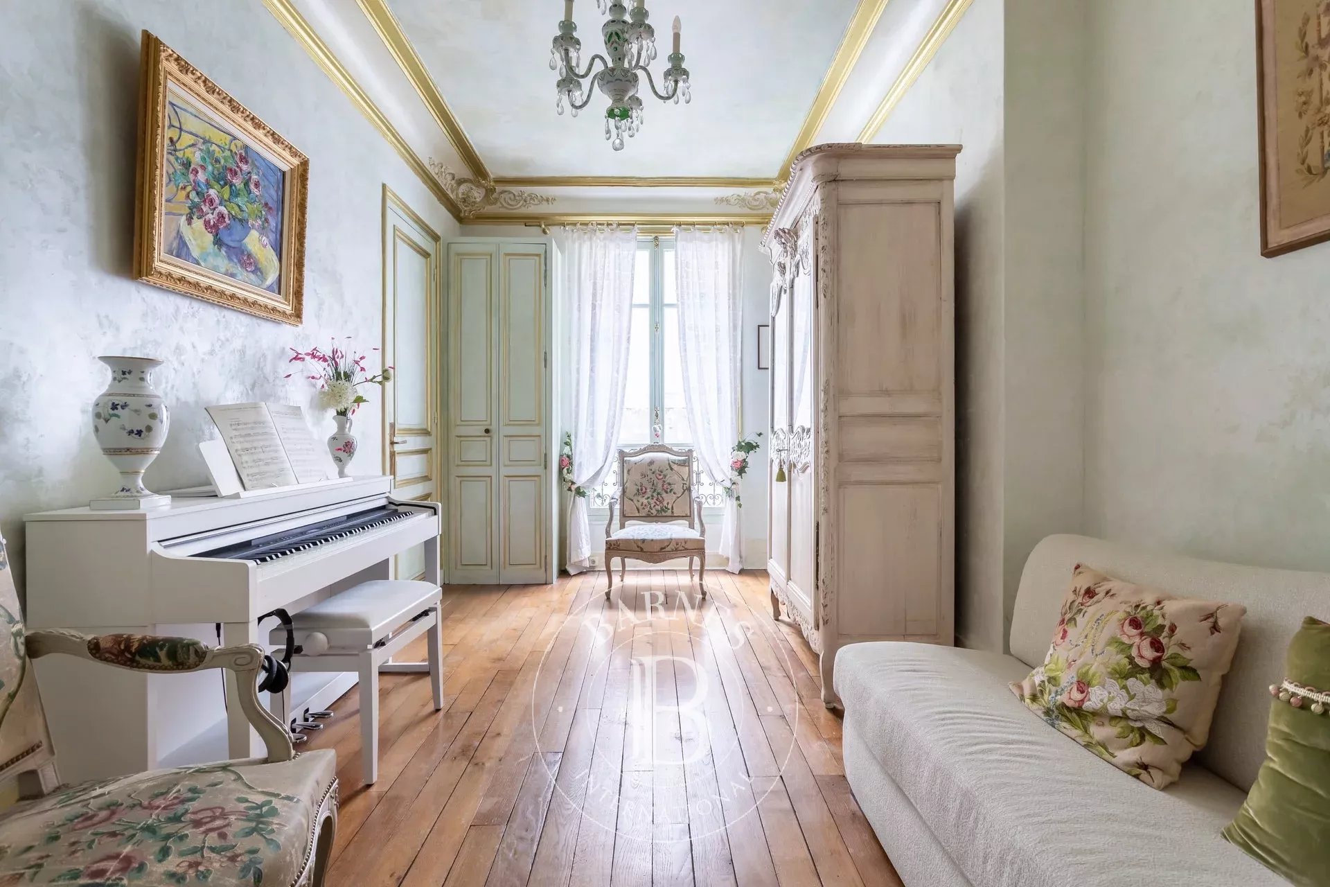 Daire Paris 3ème - picture 8