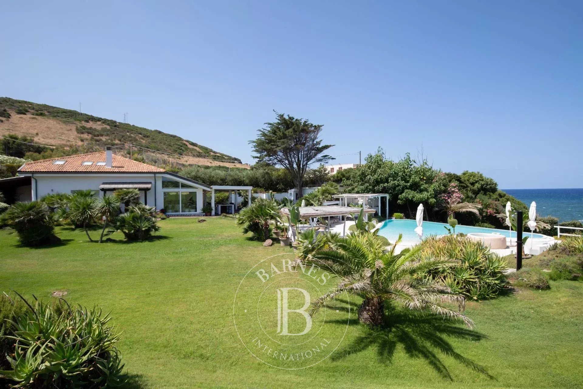 Villa Arzachena  -  ref 82616933 (picture 3)