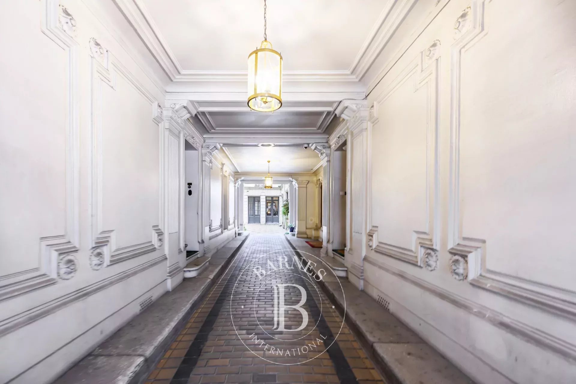 Daire Paris 8ème - picture 11