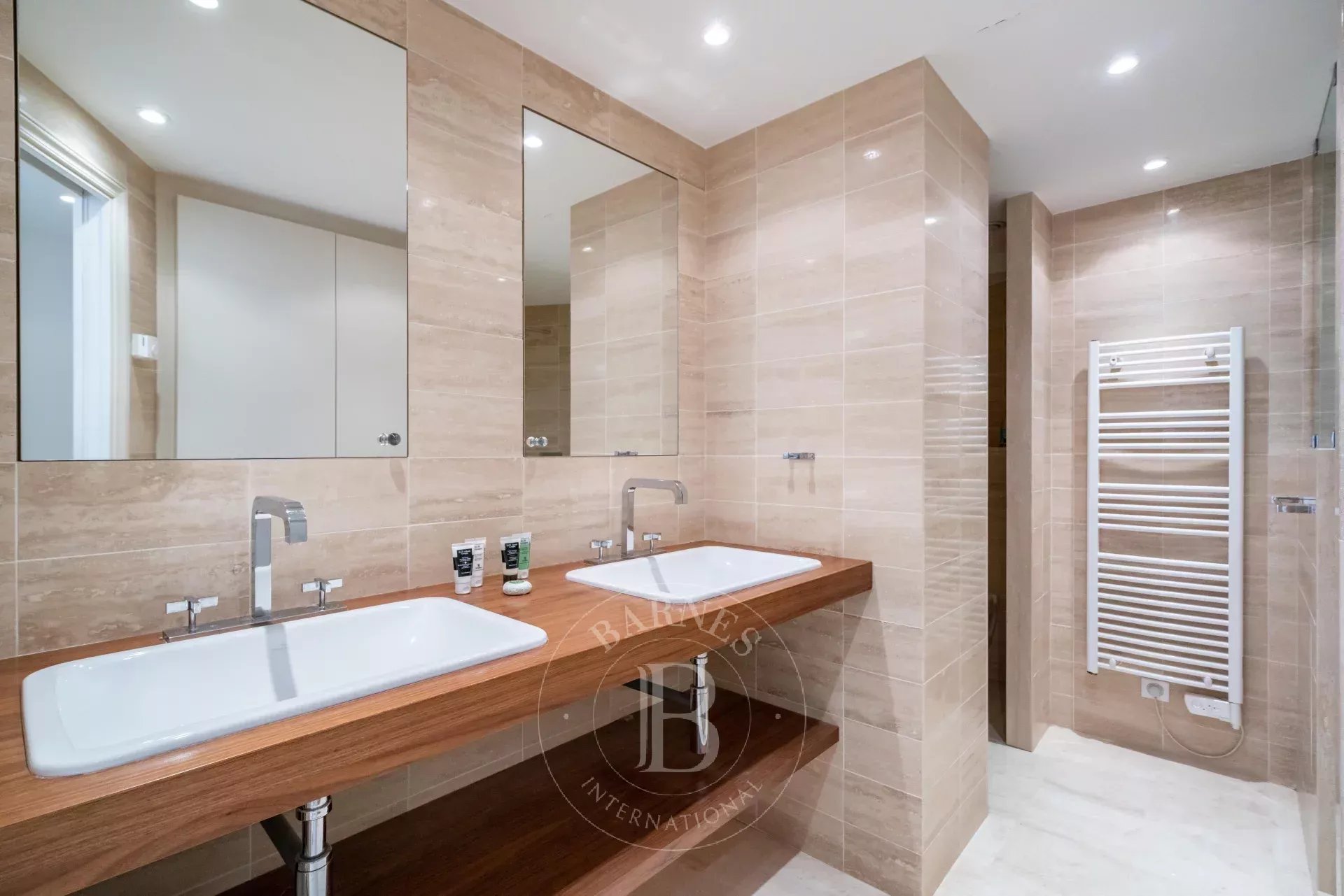 Villa Cannes - picture 10