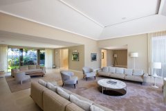Prestigious Villa for Sale in Les Parcs de Saint-Tropez | Estate — photo 5 of 6