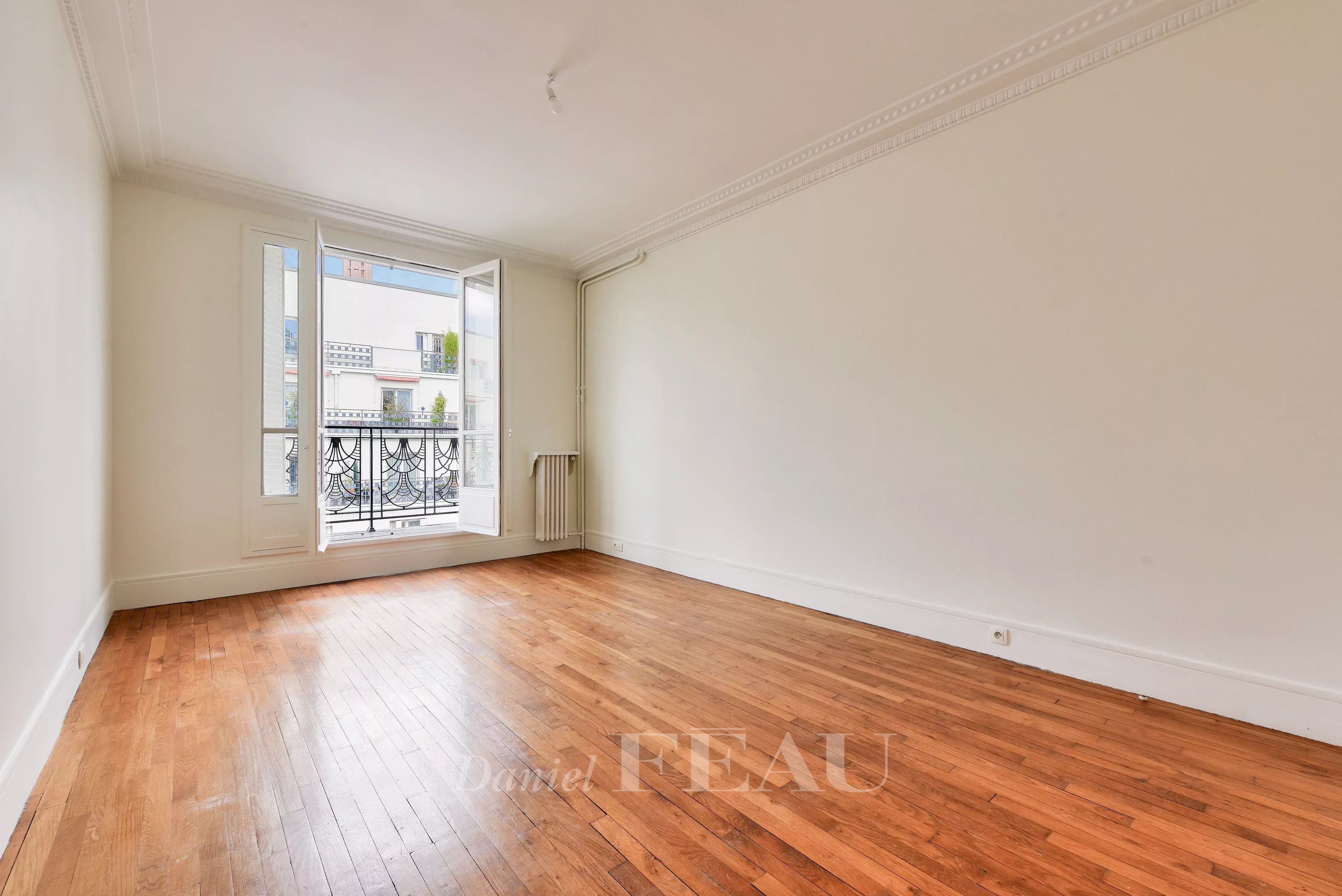 Rental Apartment Paris 17th
