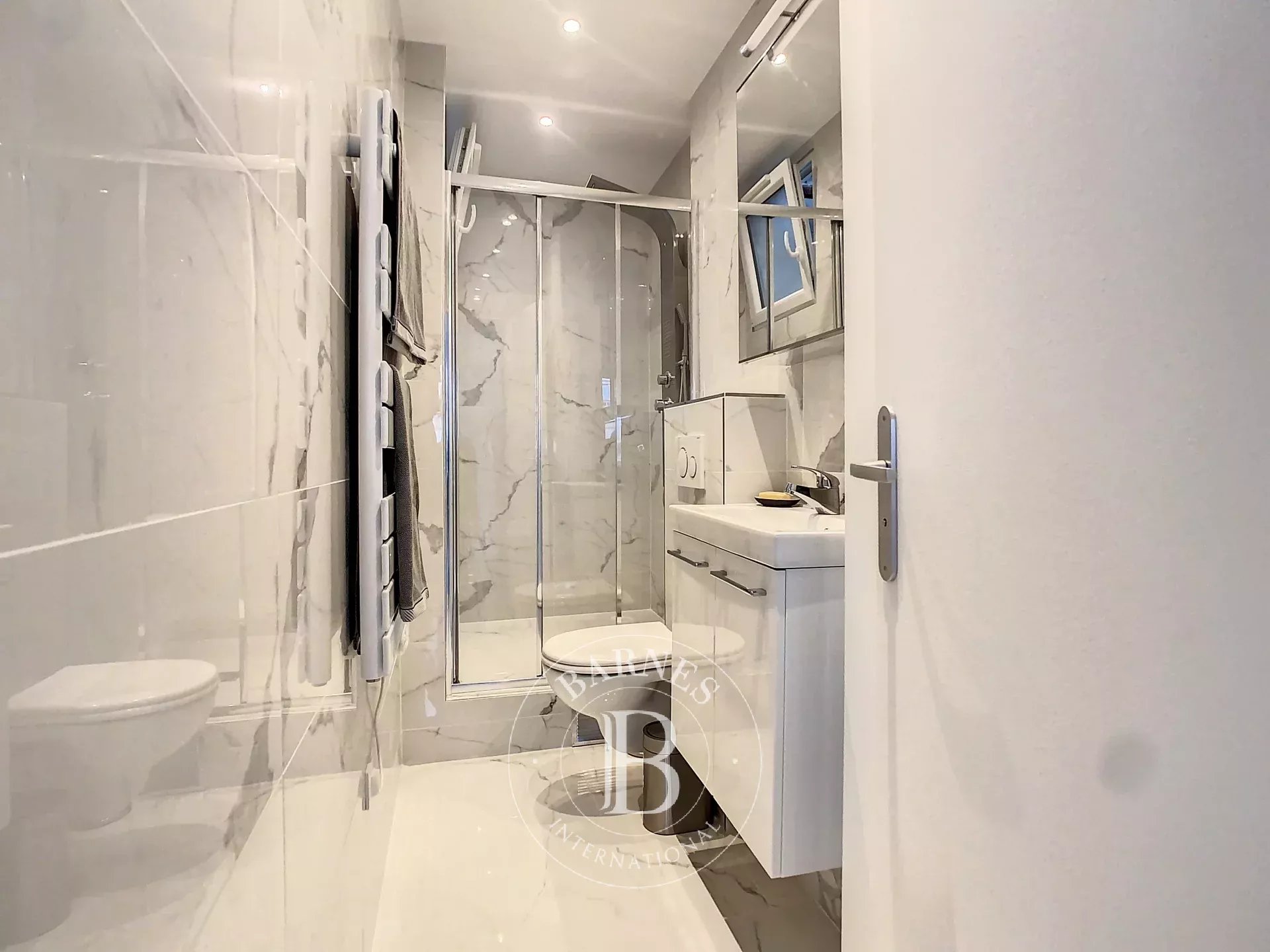 Daire Paris 18ème - picture 5