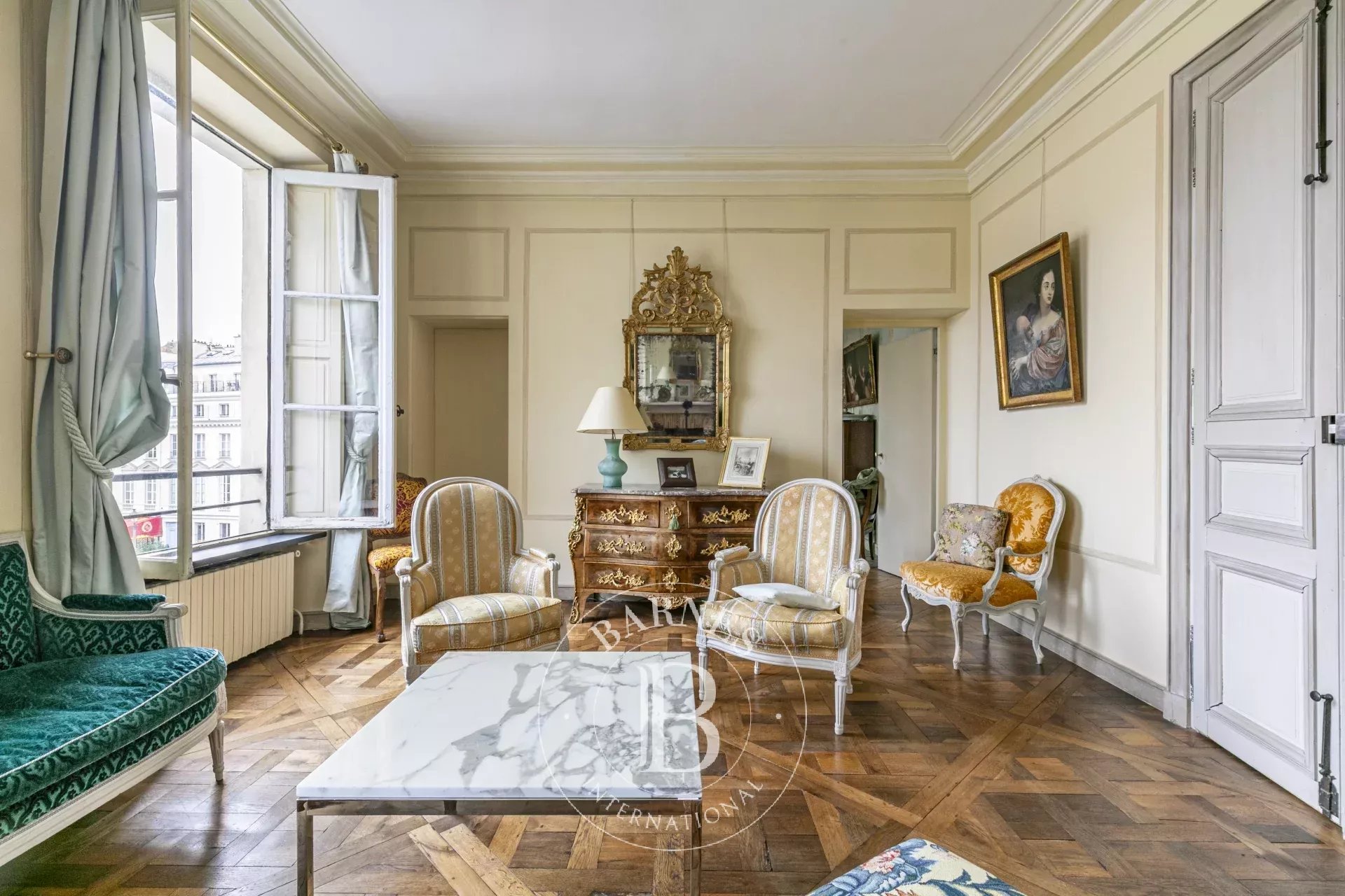 Paris  - Appartement 4 Pi&egrave;ces 2 Chambres - picture 4