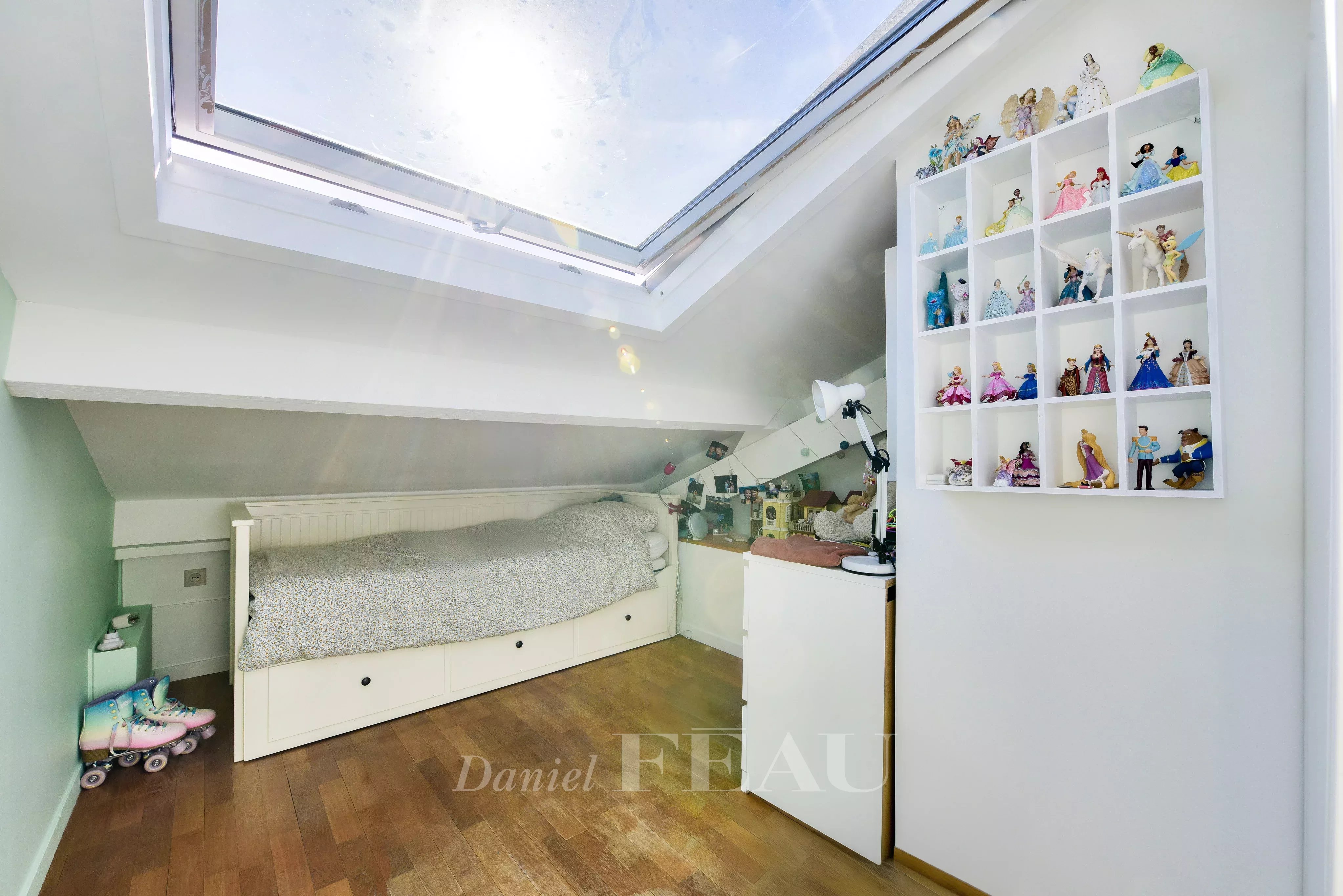 Sale Apartment Paris 15th