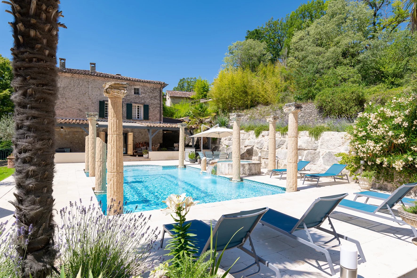 Magnificent 14th century property with pool  - Callian