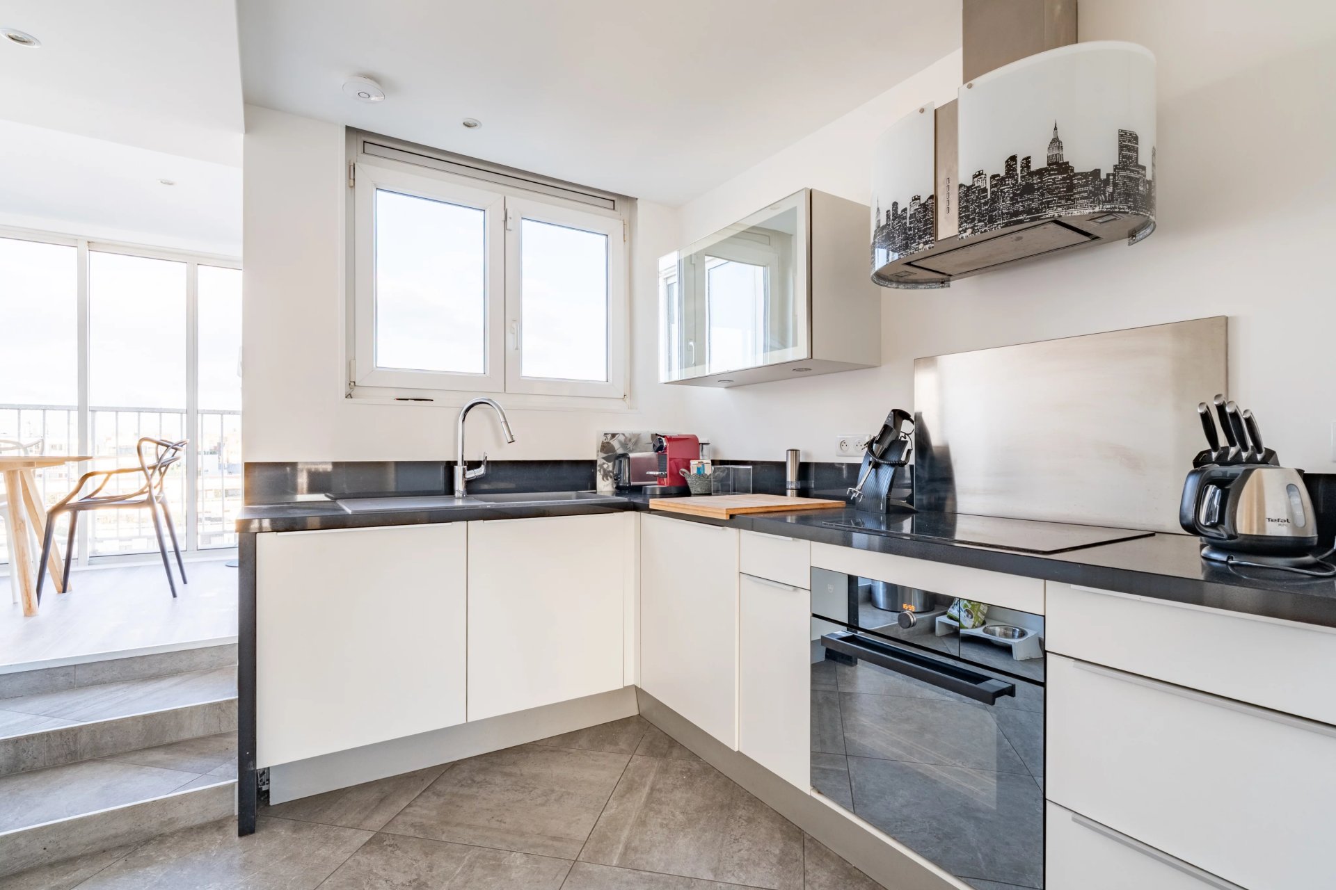 2 Bedroom Apartment/Flat's Image 3