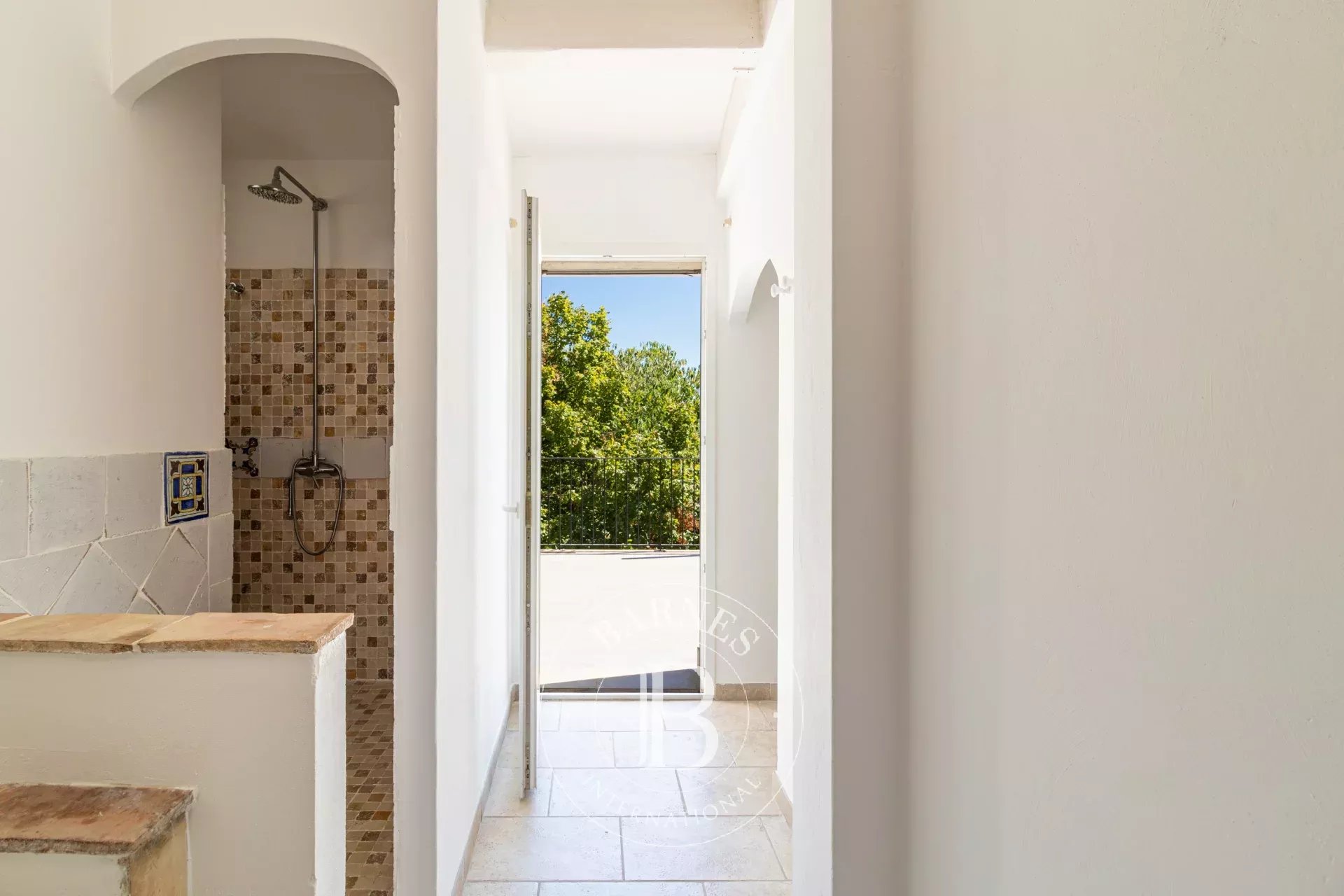 Aubagne  - Maison 7 Pi&egrave;ces 4 Chambres - picture 19