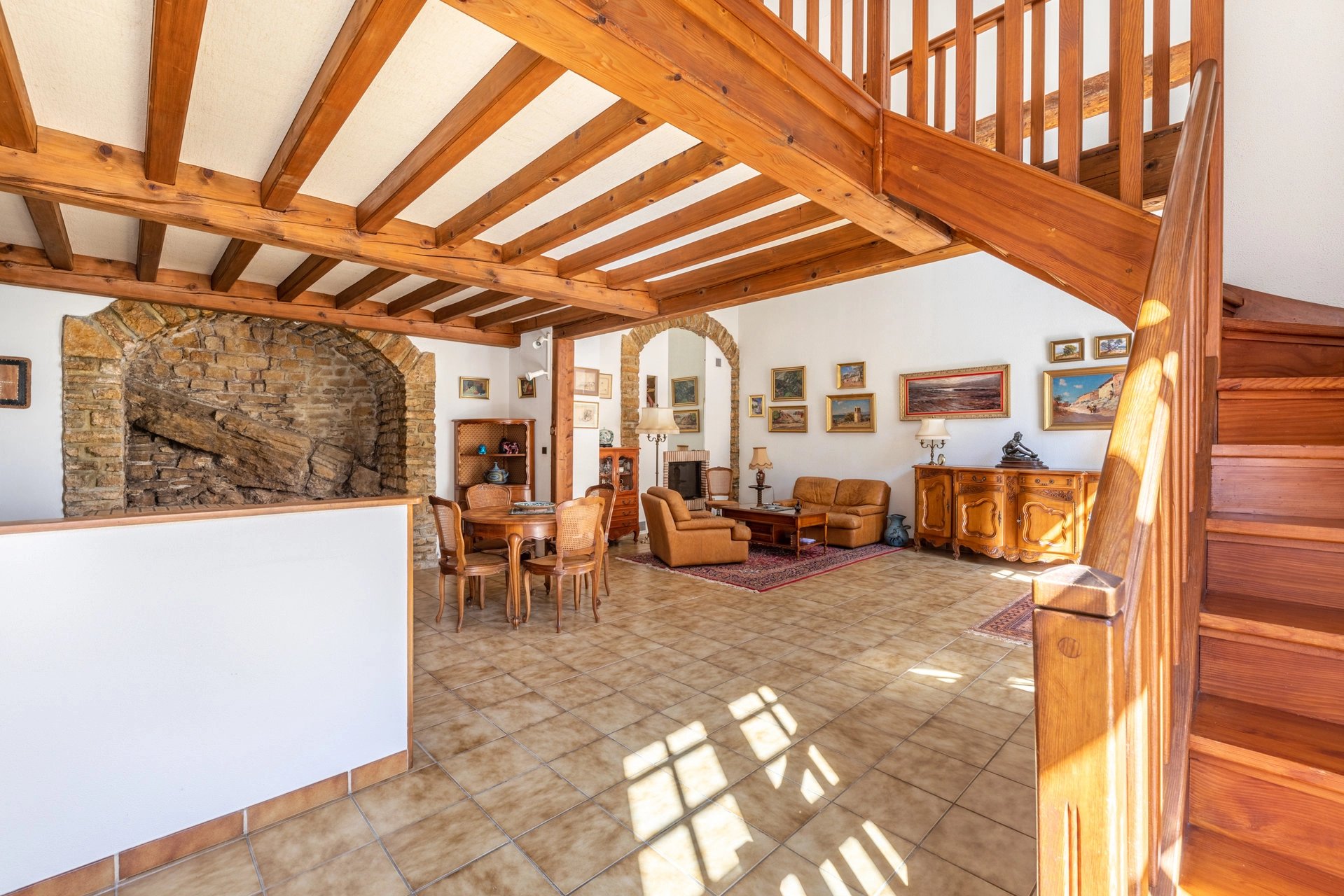 Appartement de 138 m² dans un château à Lissieu