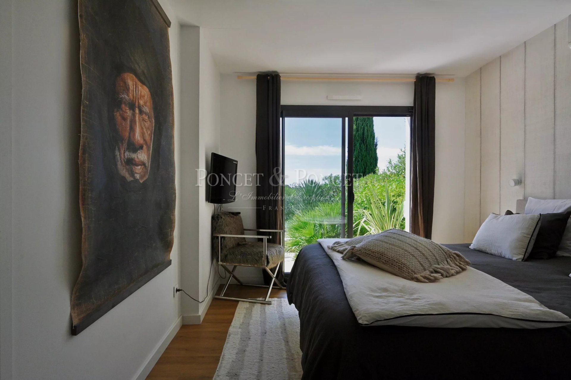4 Bedroom Villa/Townhouse's Image 11