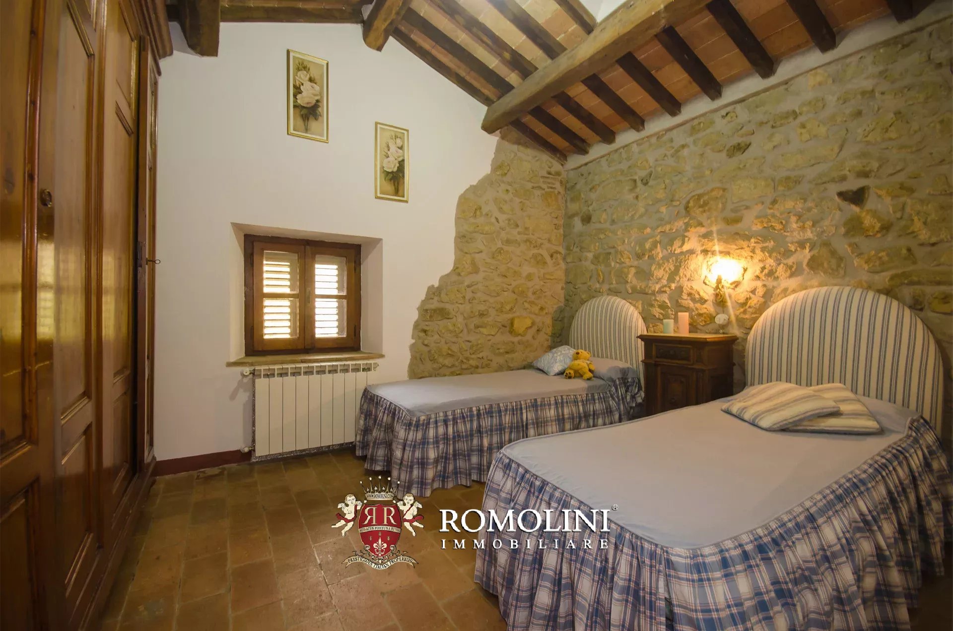 11 Bedroom Villa/Townhouse's Image 27