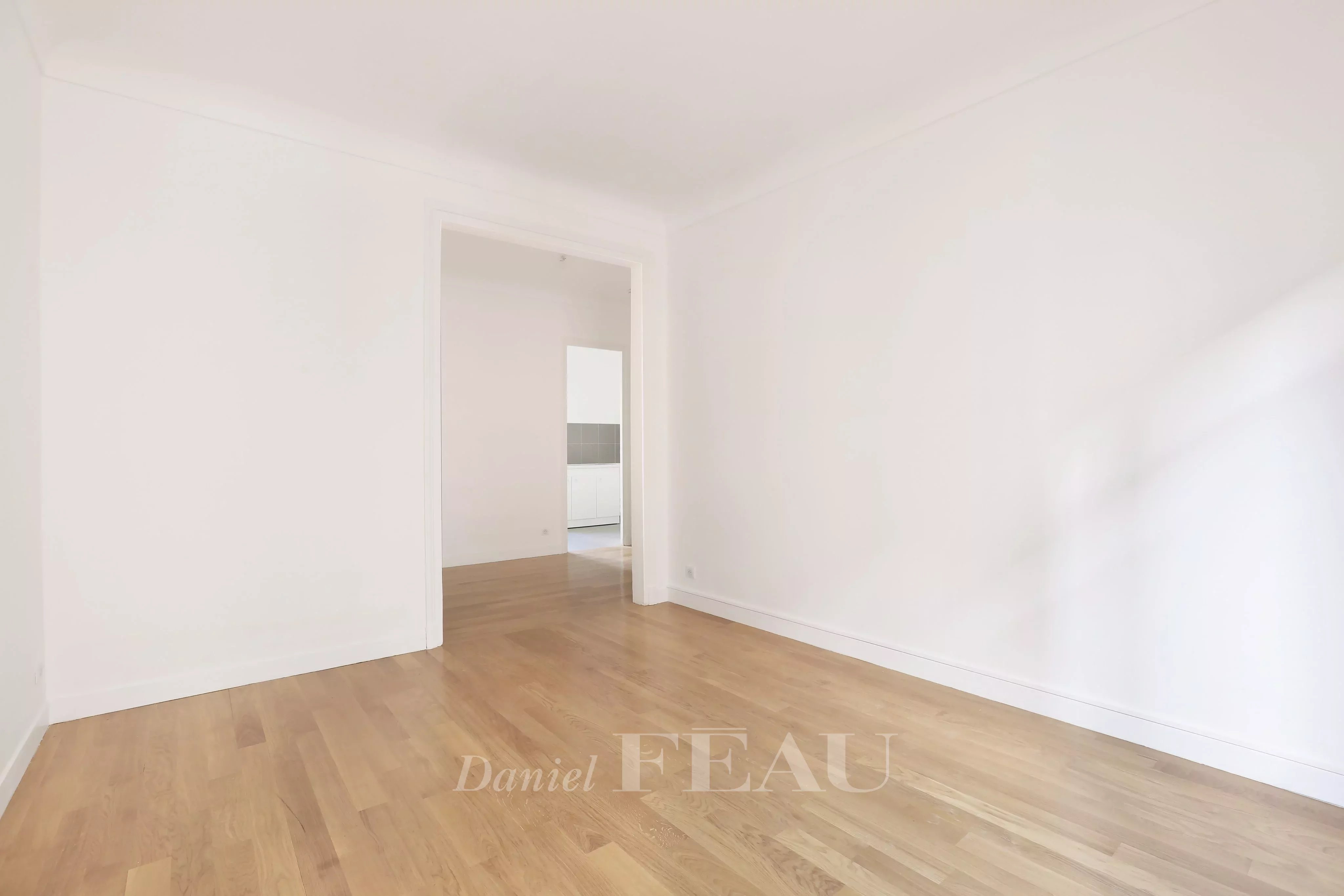 Rental Apartment Paris 16th