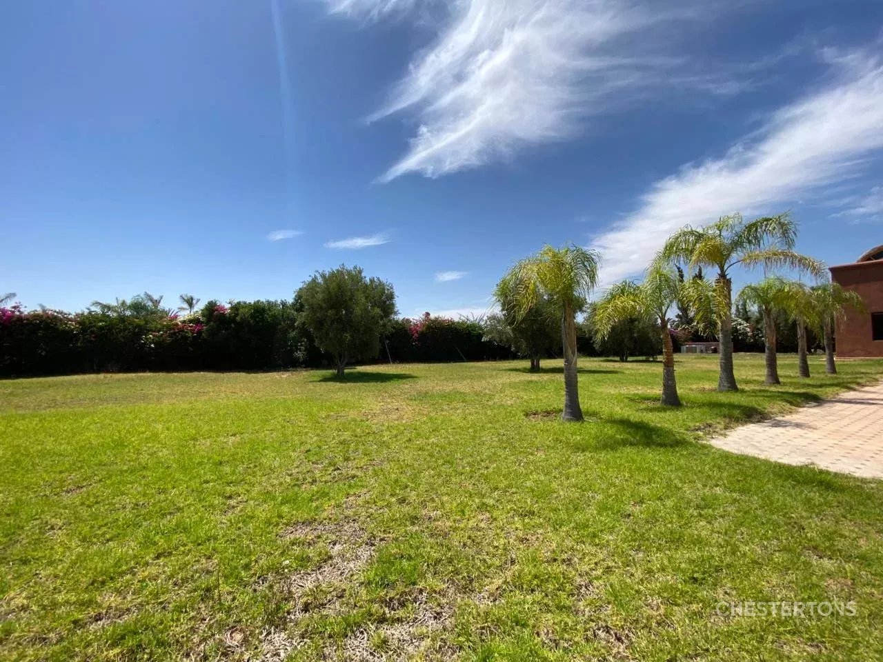  Image of Villa - 6 Bedrooms for Sale in Marrakech-Ménara-Marrakech-Morocco, Image 21